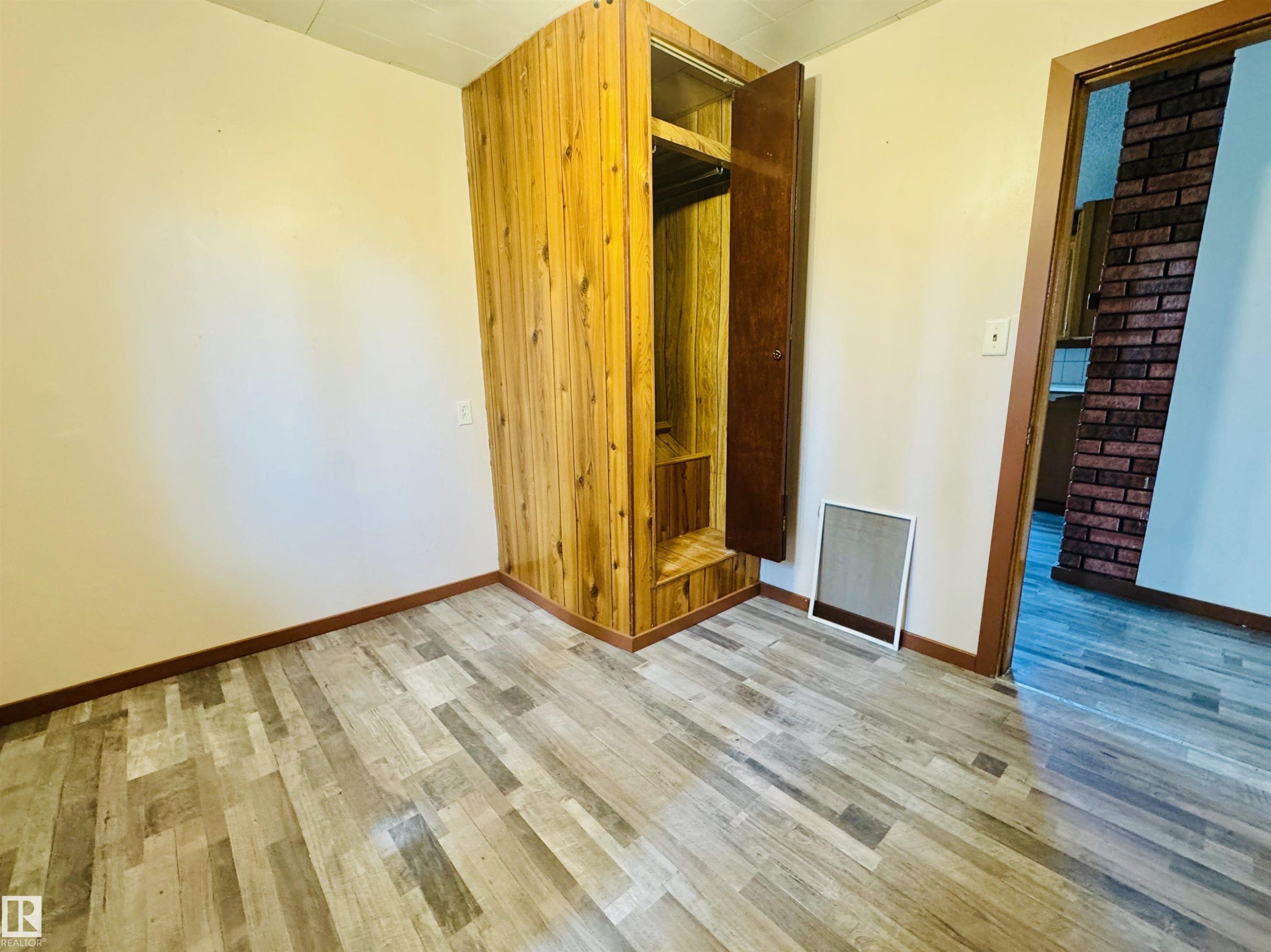 58410 Rng Rd 95, Rural St. Paul County, AB - Indoor Photo Showing Other Room