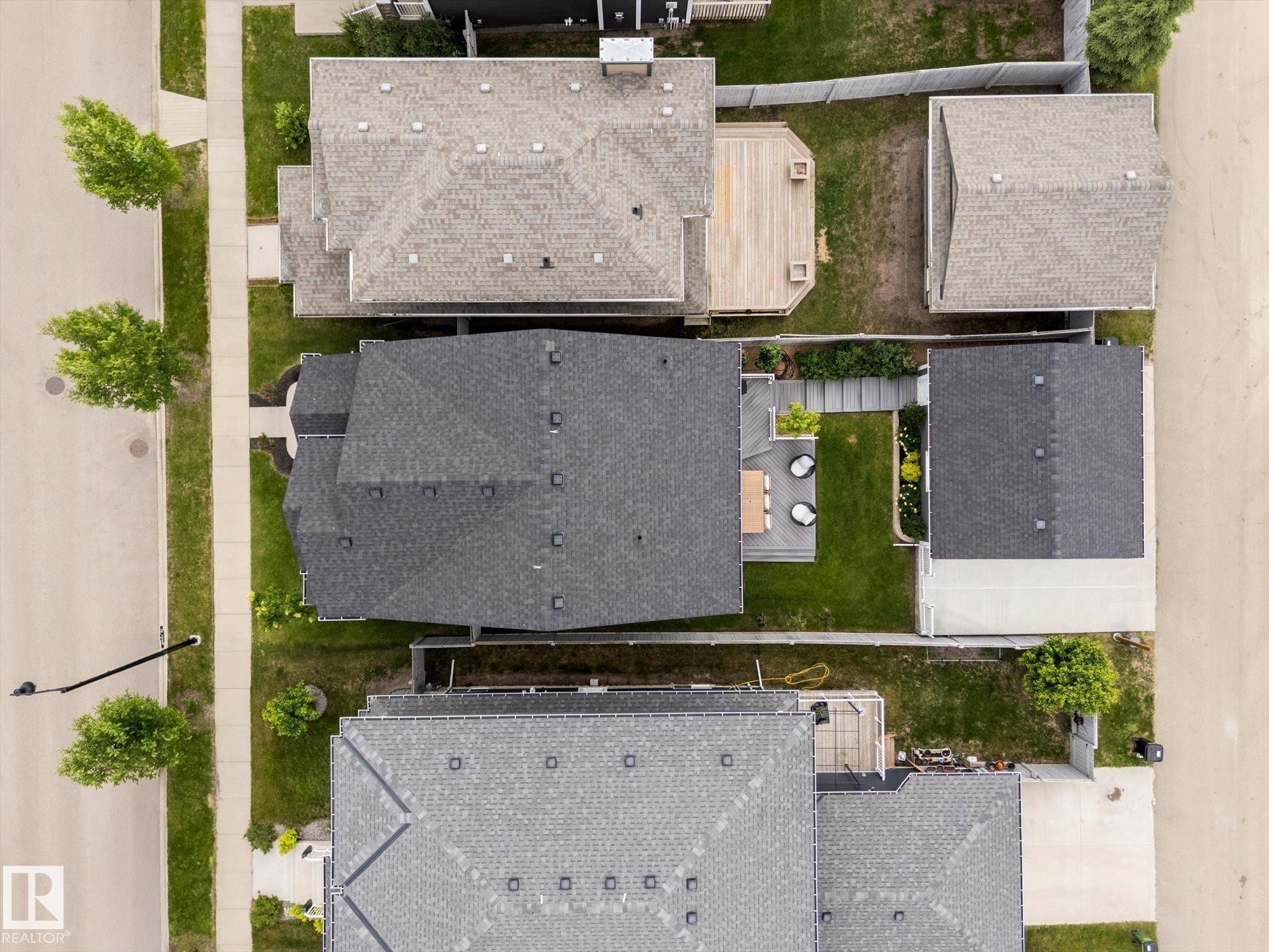 Additional content - 5616 Juchli Avenue Nw, Edmonton, AB - Outdoor