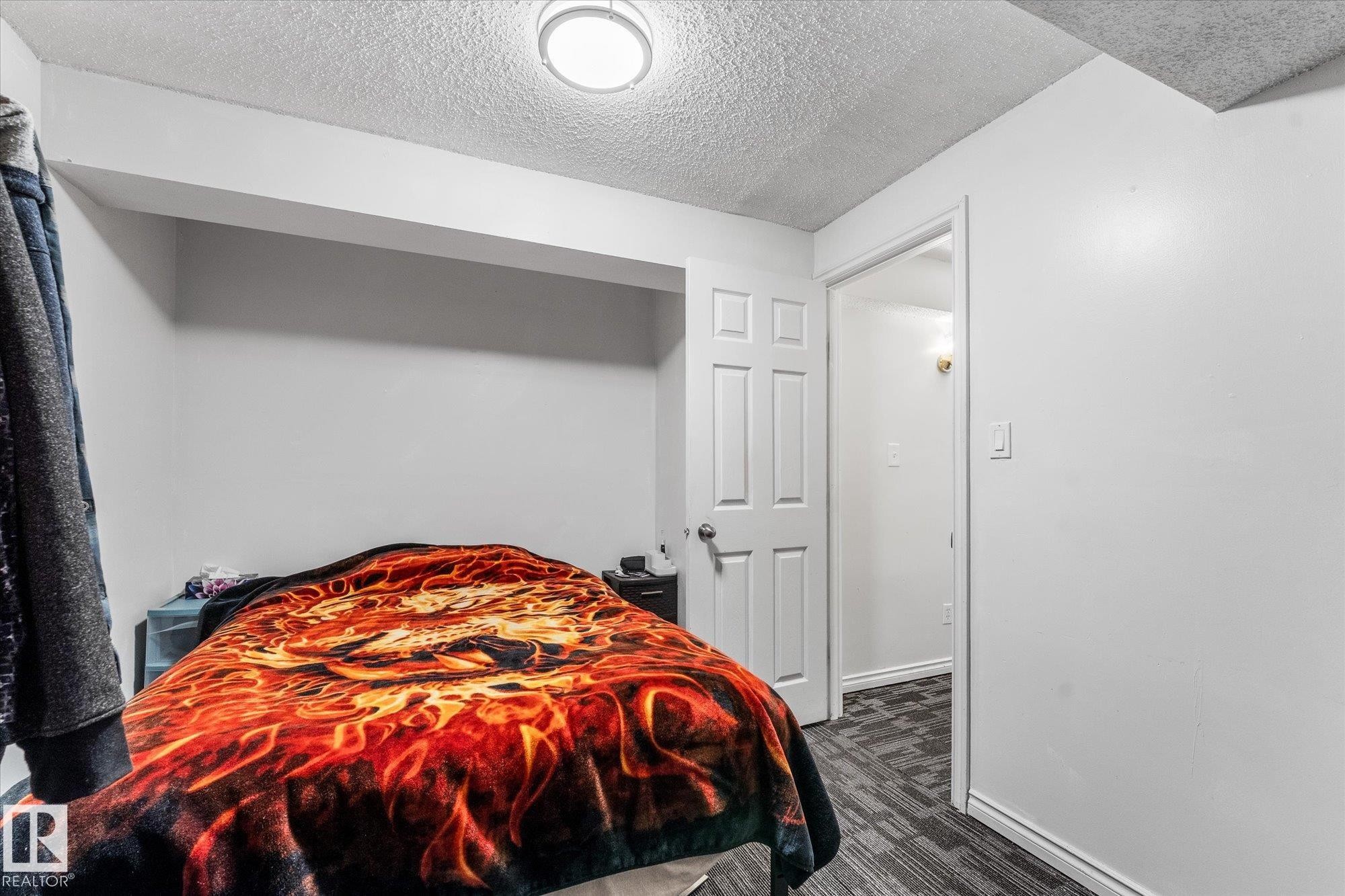 3 Windermere Drive, Spruce Grove, AB - Indoor Photo Showing Bedroom