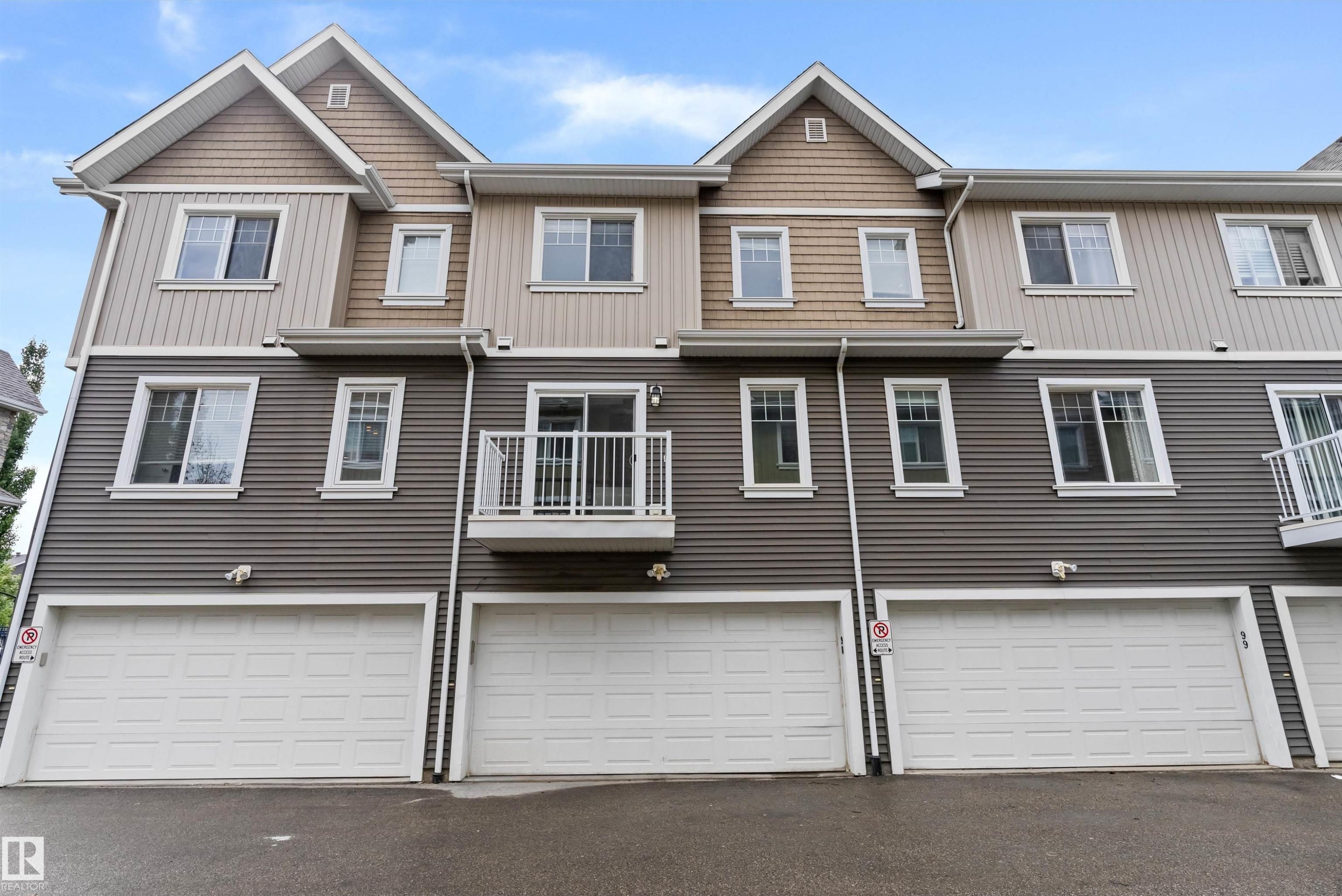 #98 4050 Savaryn Dr Sw, Edmonton, AB - Outdoor With Facade