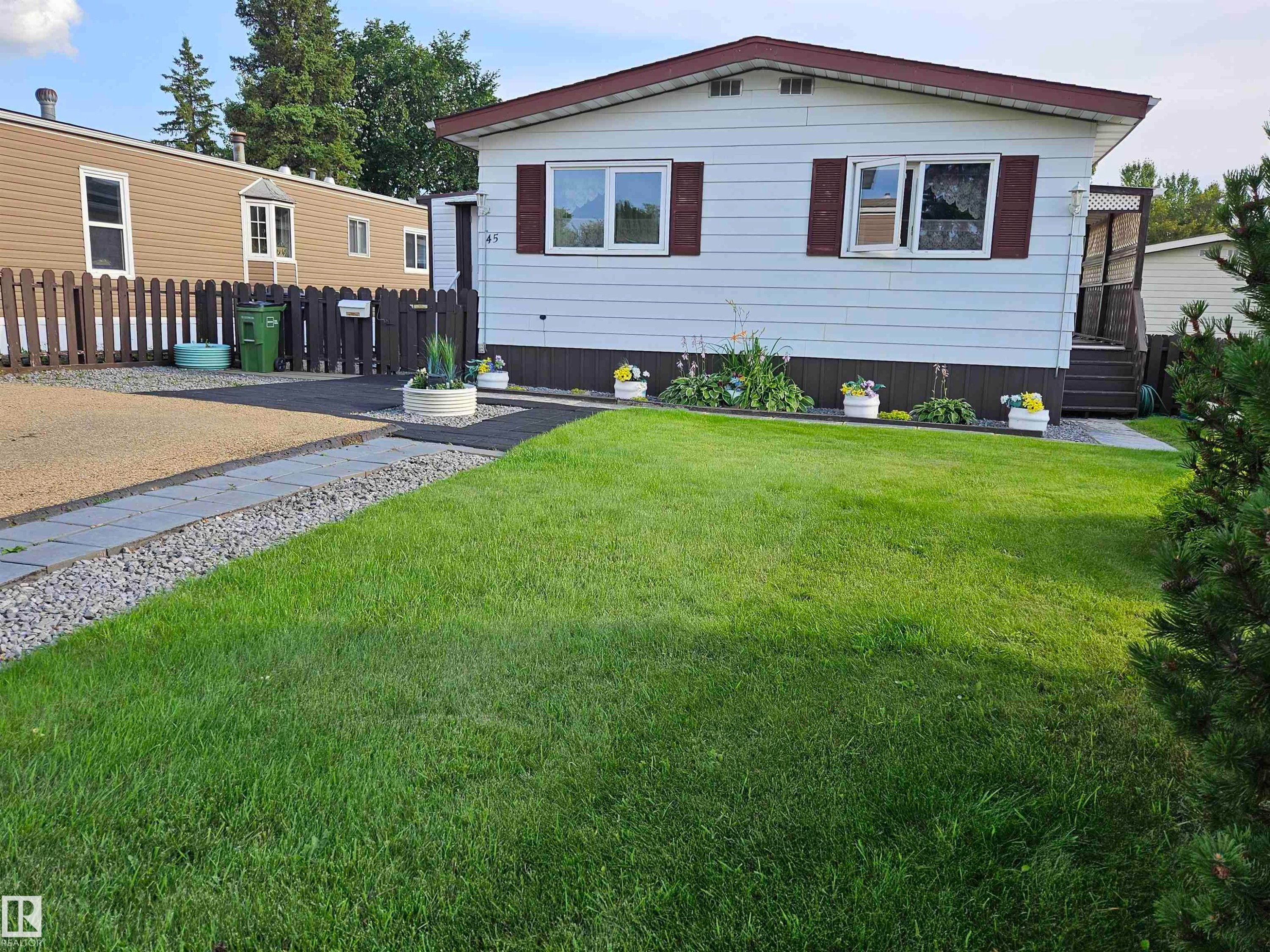 45 Oak Ridge Drive Northwest, Edmonton, AB