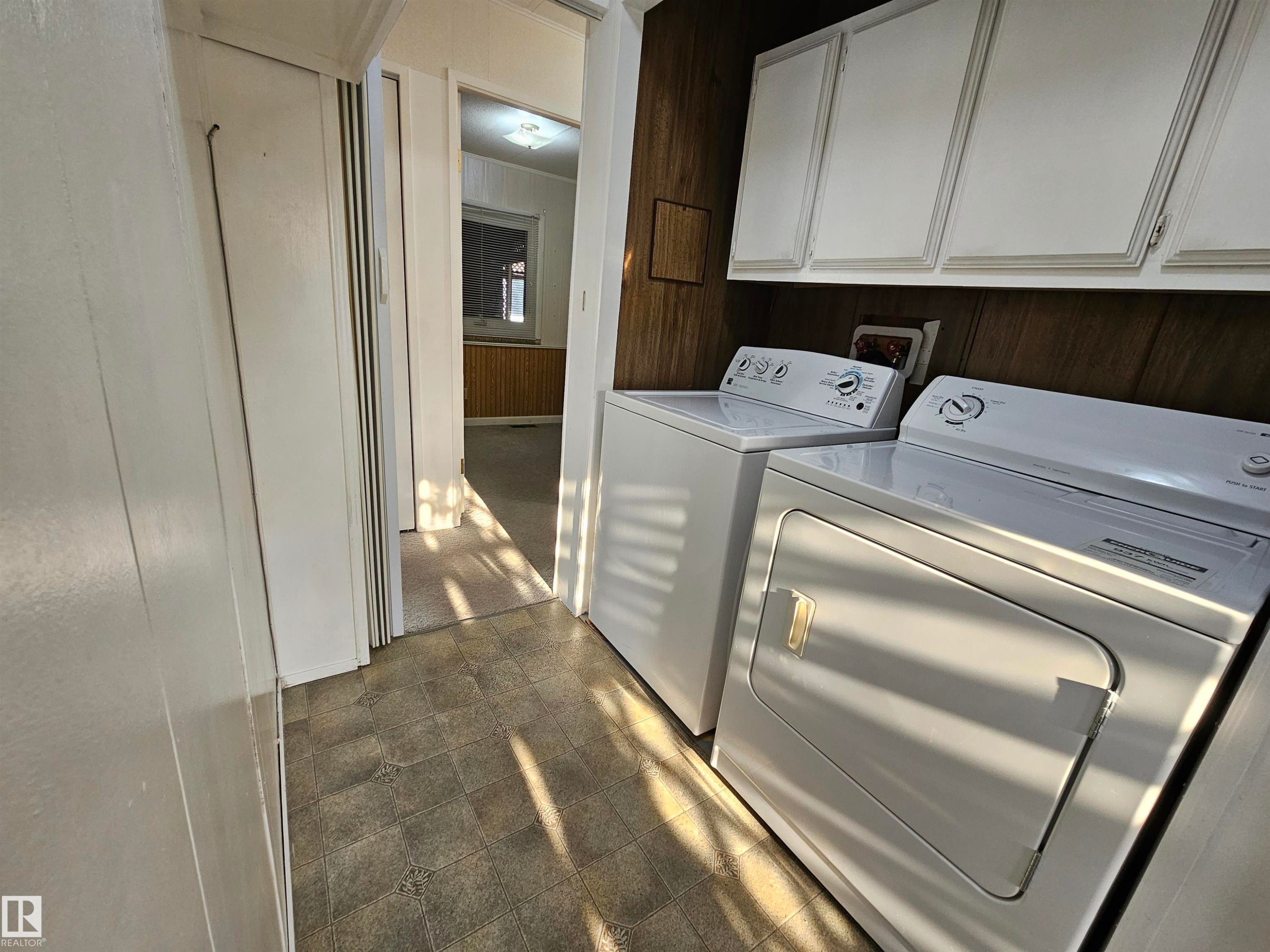 45 Oak Ridge Drive Northwest, Edmonton, AB