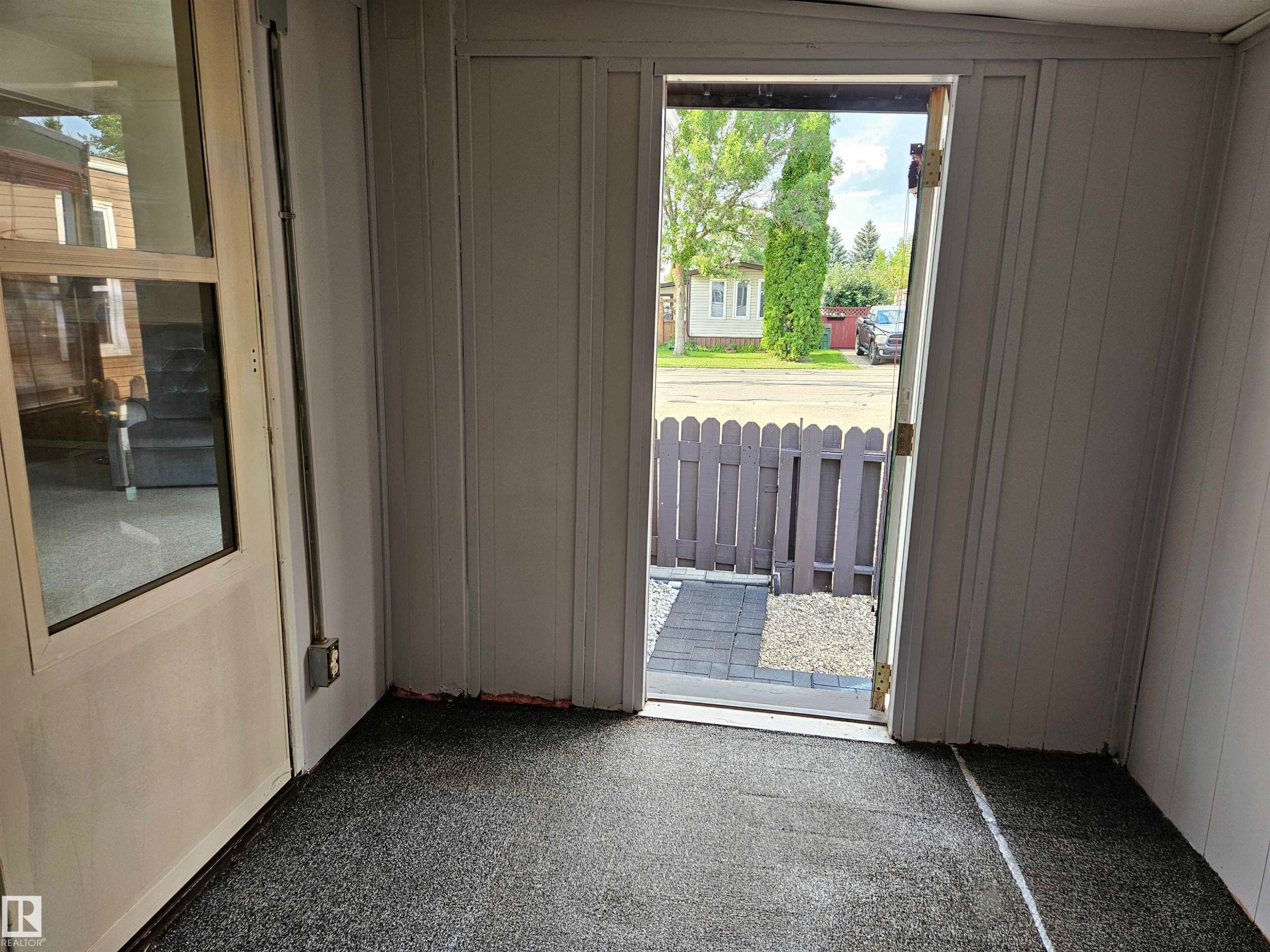 45 Oak Ridge Drive Northwest, Edmonton, AB
