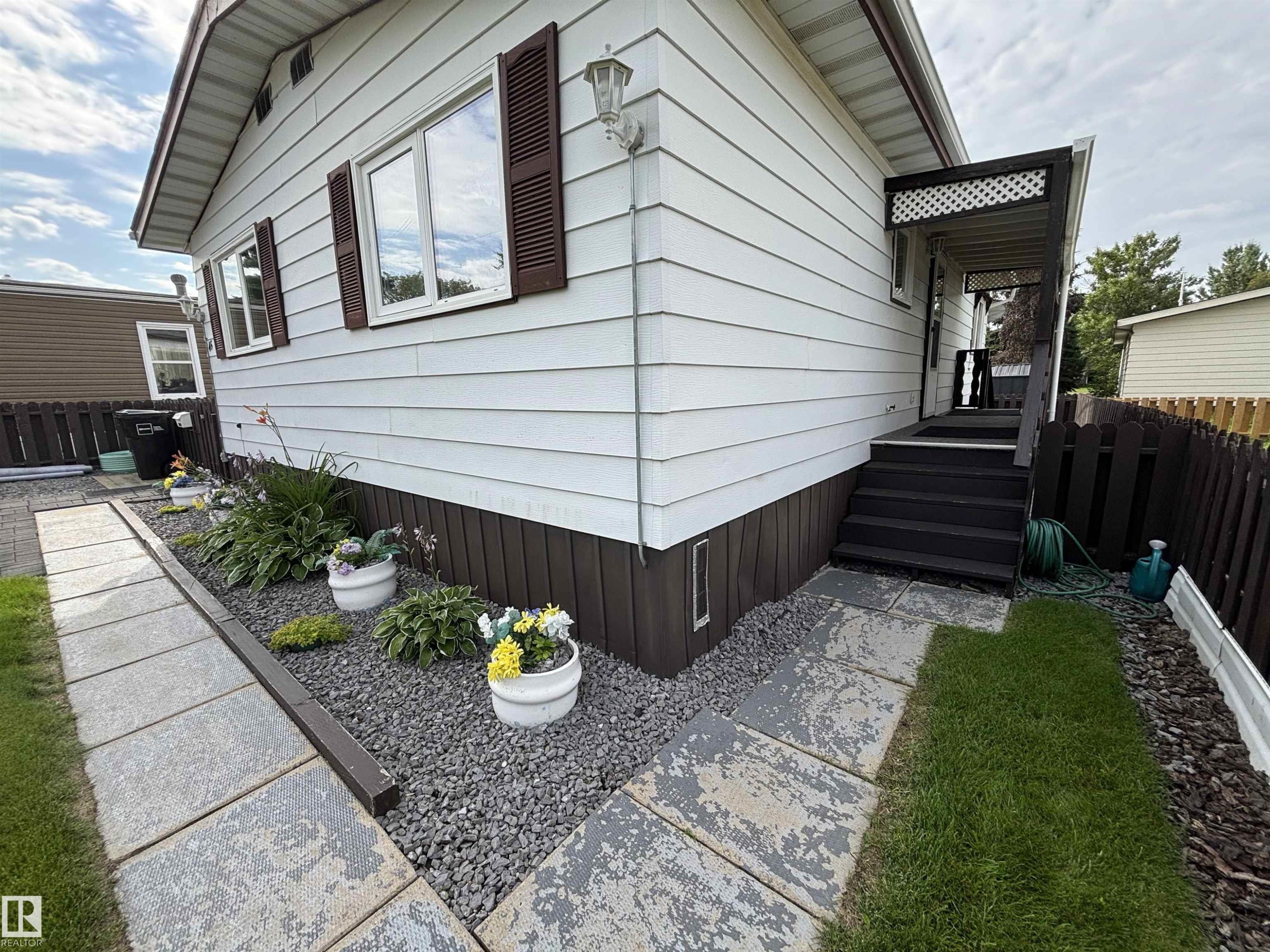 45 Oak Ridge Drive Northwest, Edmonton, AB