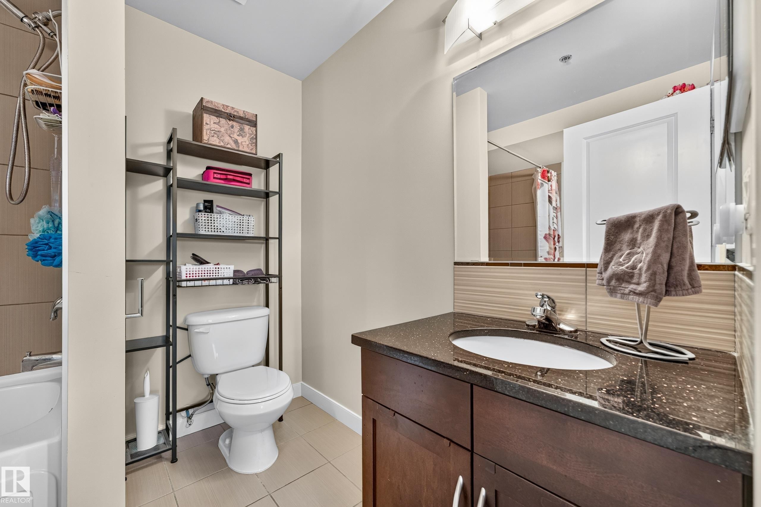 #115 35 Sturgeon Rd, St. Albert, AB - Indoor Photo Showing Bathroom