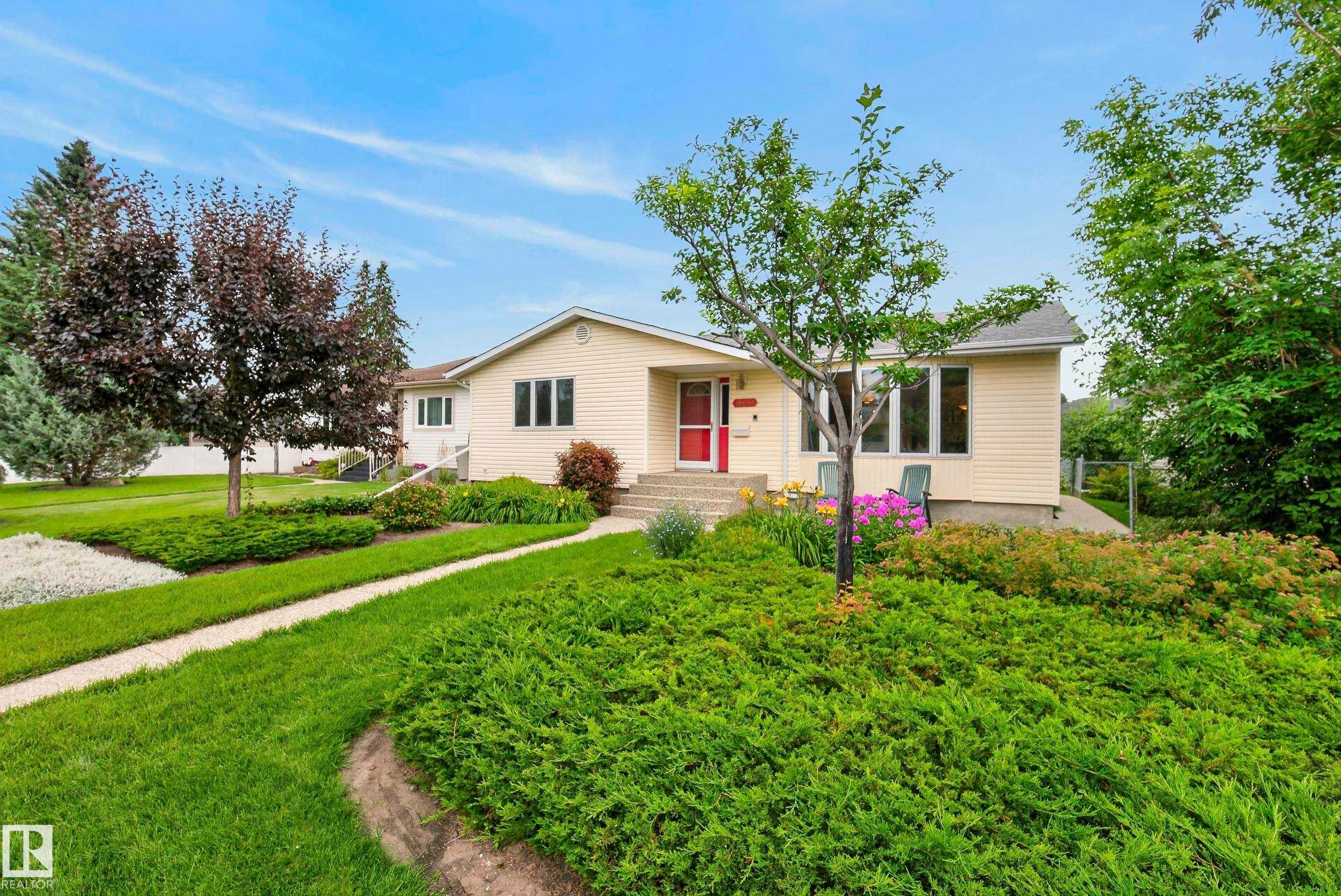 10623 67 Street Nw, Edmonton, AB - Outdoor