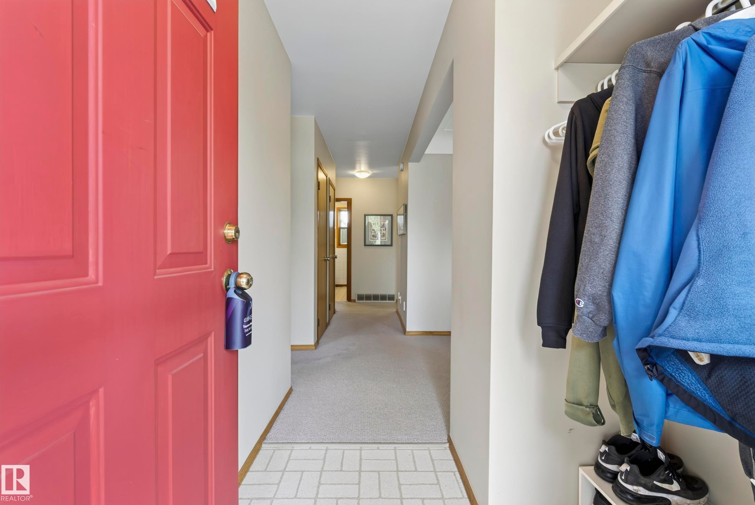 10623 67 Street Nw, Edmonton, AB - Indoor Photo Showing Other Room