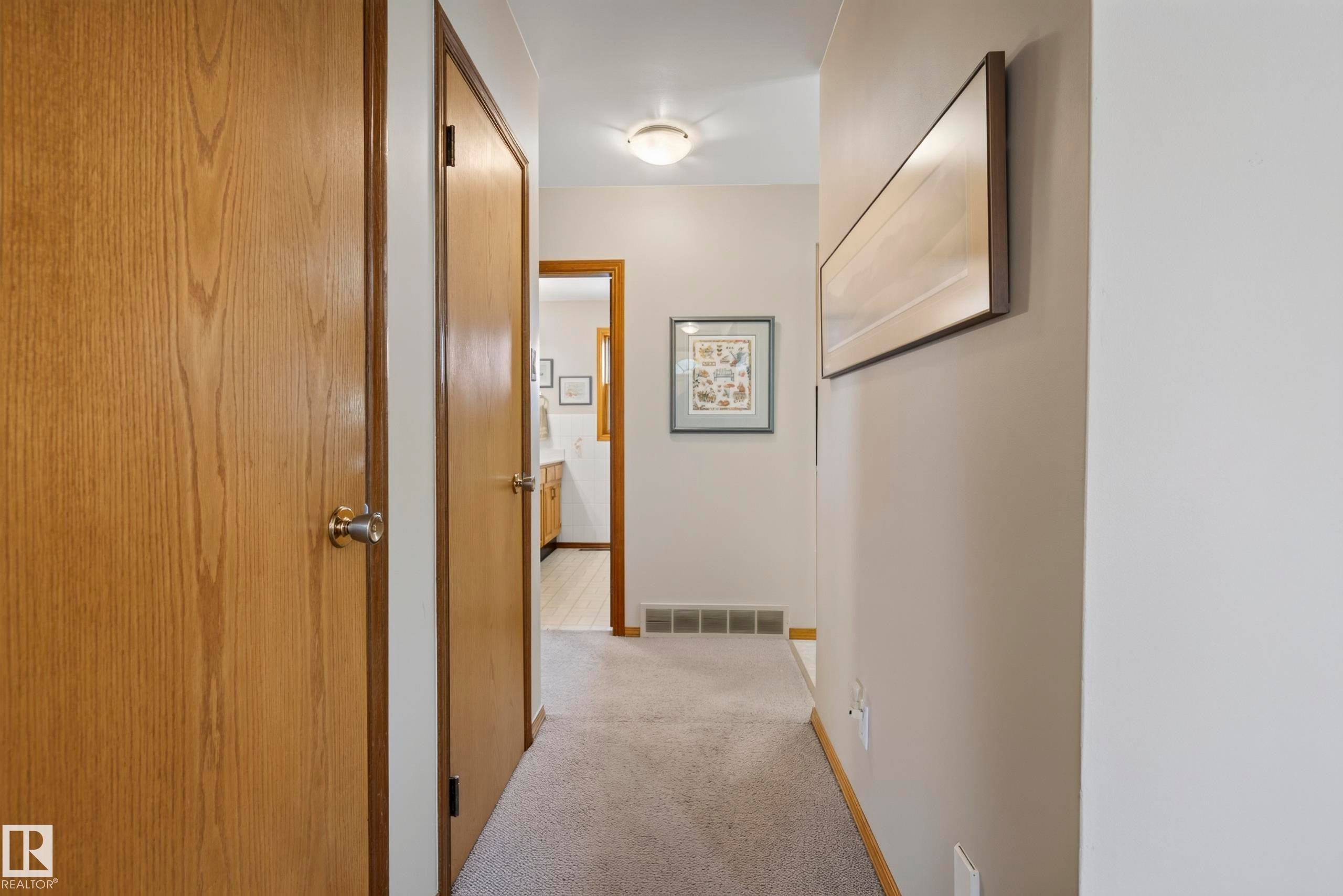 10623 67 Street Nw, Edmonton, AB - Indoor Photo Showing Other Room