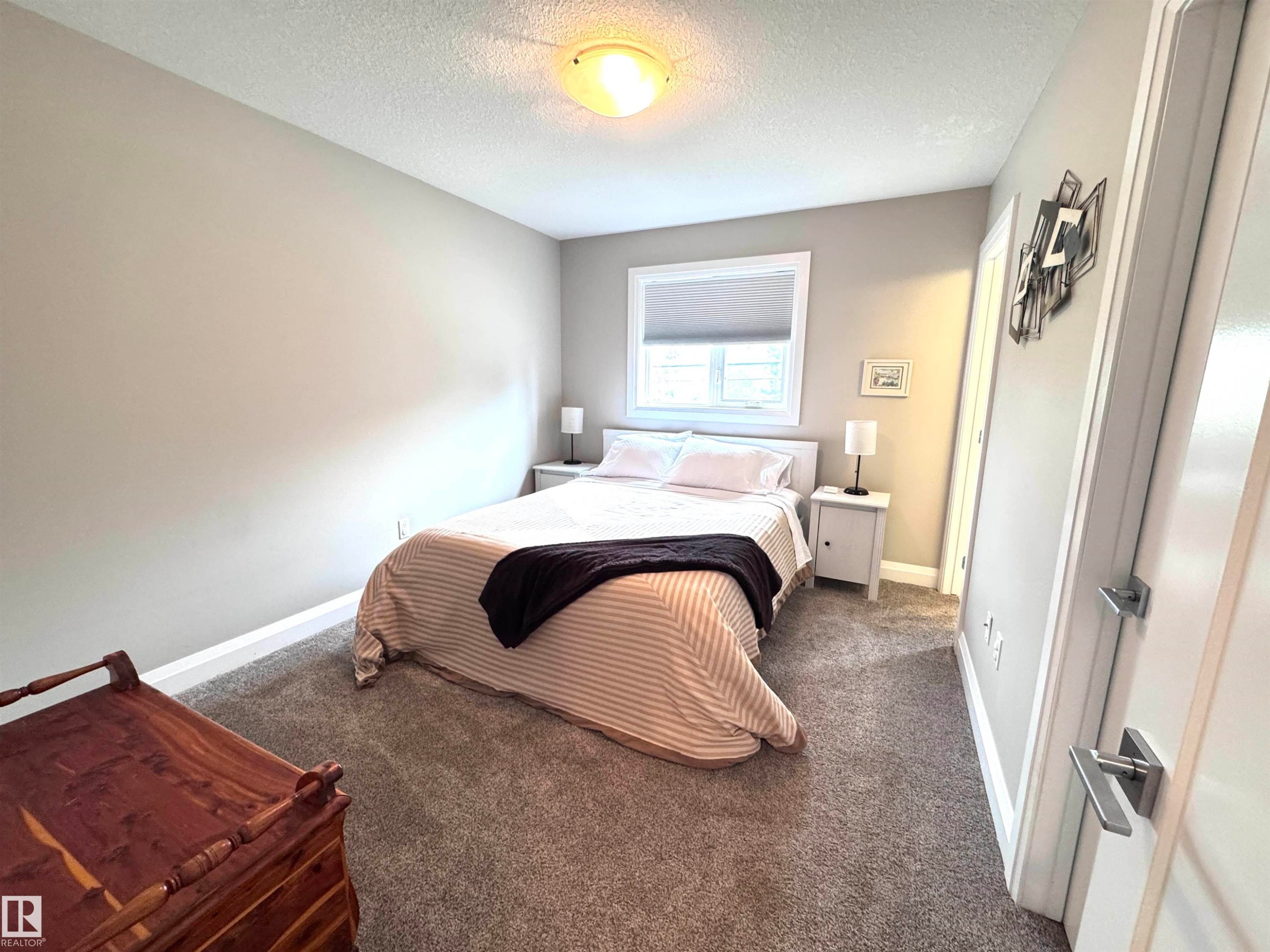 7004 97 Street Nw, Edmonton, AB - Indoor Photo Showing Bedroom