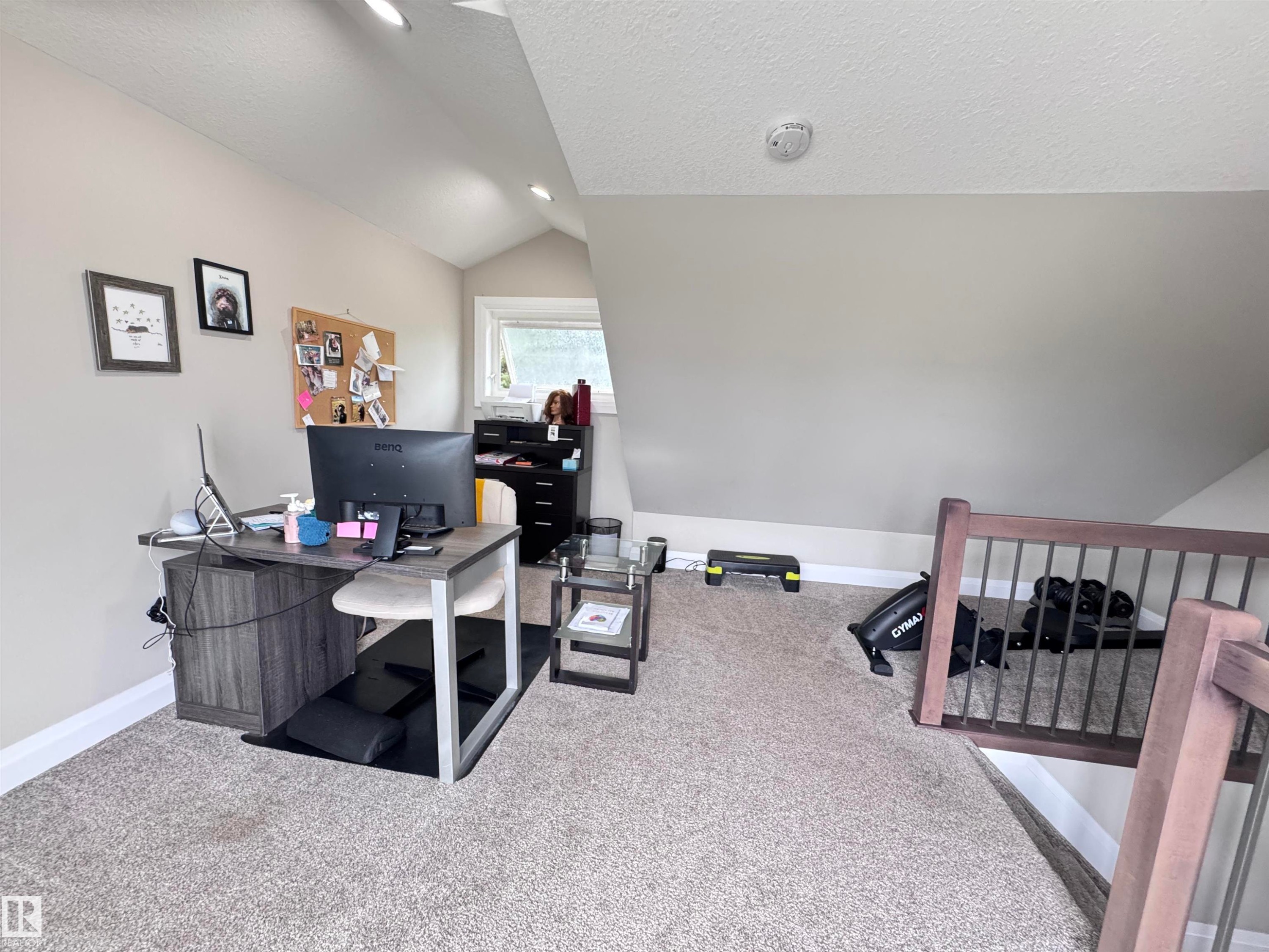 7004 97 Street Nw, Edmonton, AB - Indoor Photo Showing Office
