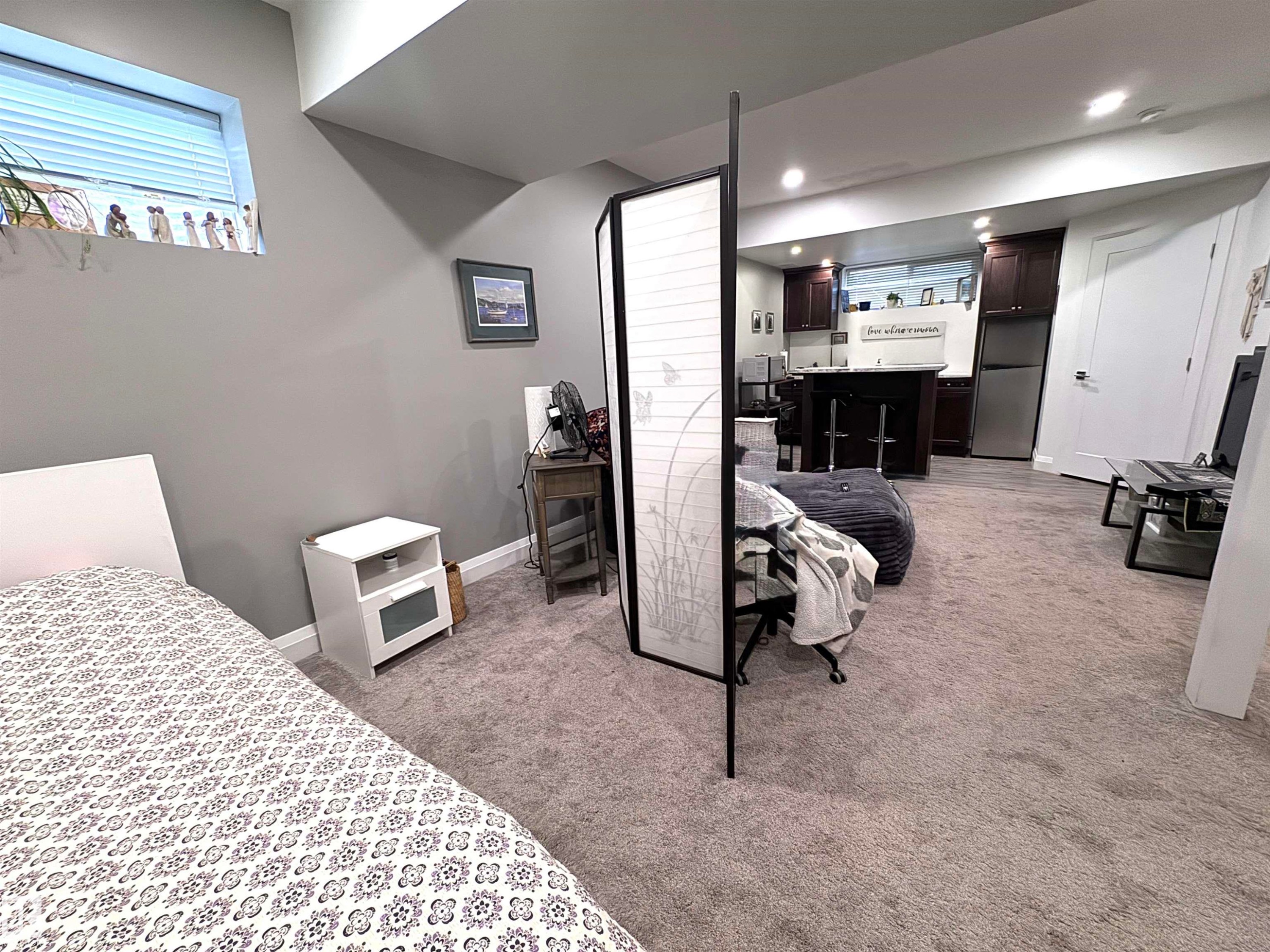 7004 97 Street Nw, Edmonton, AB - Indoor Photo Showing Other Room