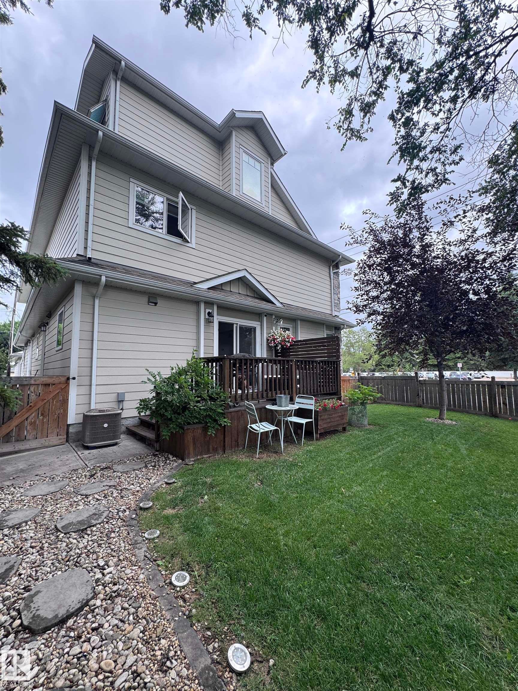 7004 97 Street Nw, Edmonton, AB - Outdoor With Deck Patio Veranda