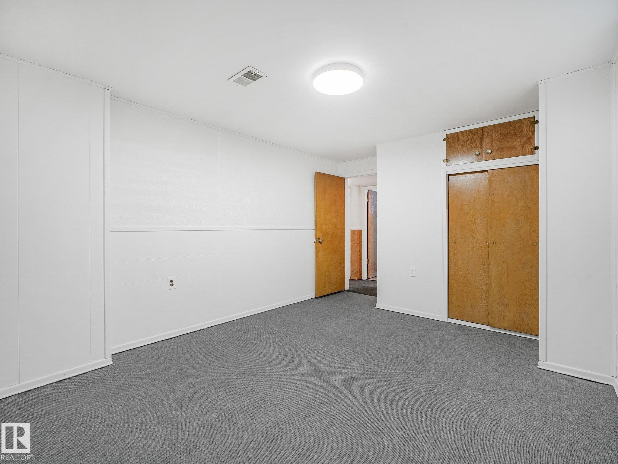 2nd Basement Bedroom - 6112 105A Street Nw, Edmonton, AB - Indoor Photo Showing Other Room