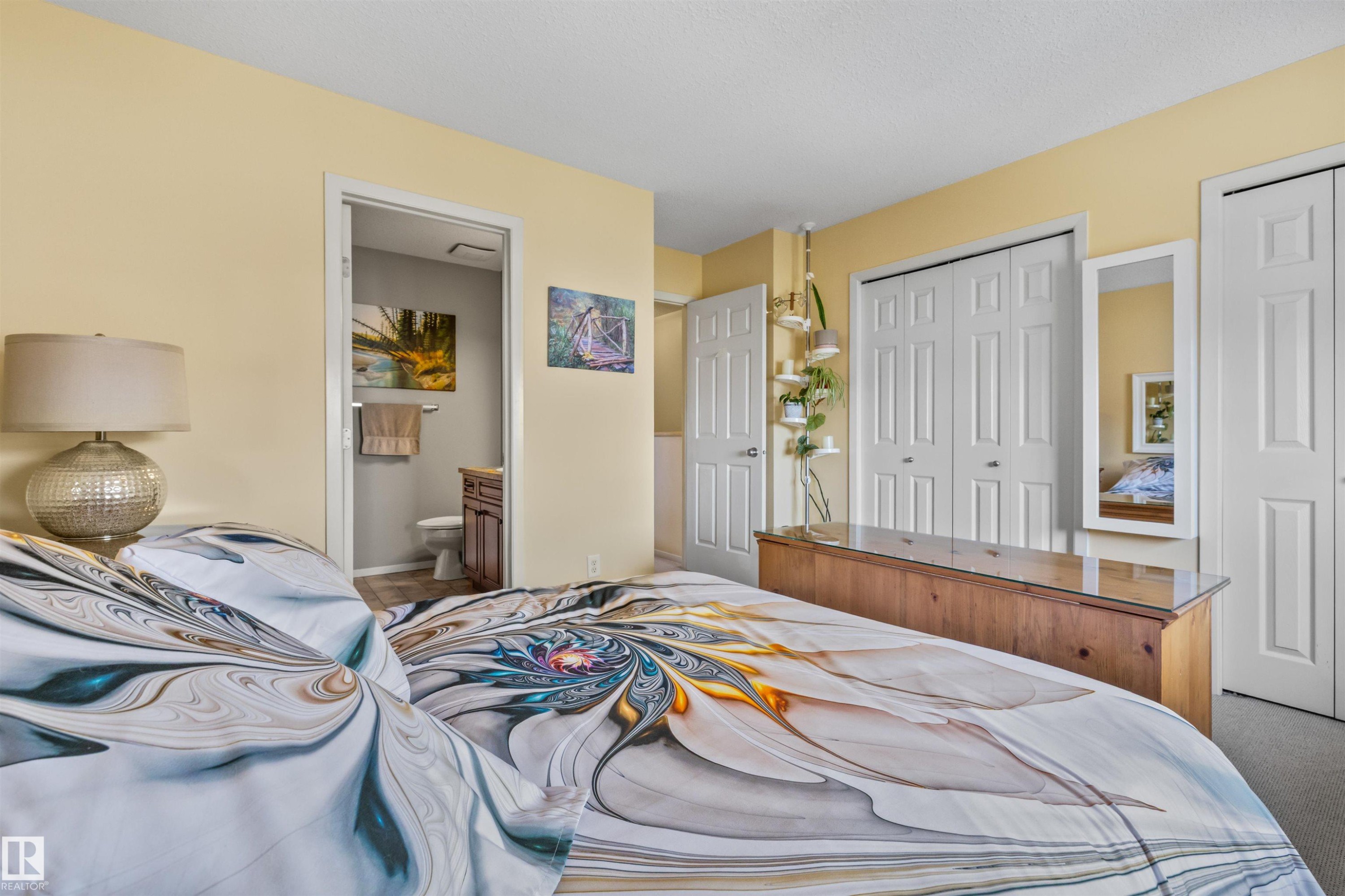#20 3751 12 St Nw, Edmonton, AB - Indoor Photo Showing Bedroom