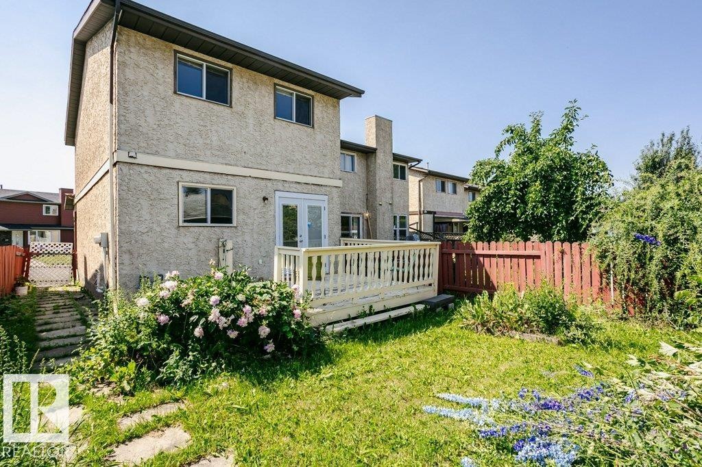 3520 42 Avenue Nw, Edmonton, AB - Outdoor