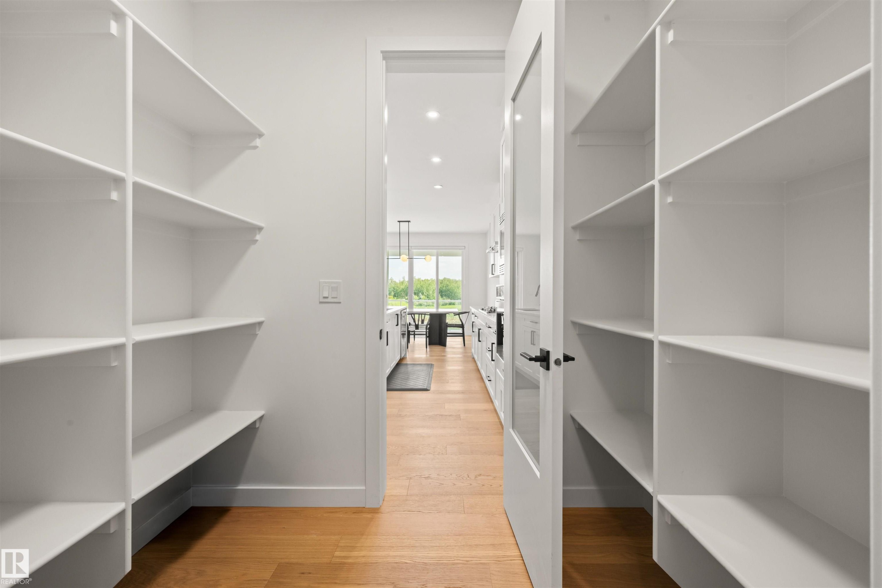 3415 Chickadee Drive Nw, Edmonton, AB - Indoor With Storage