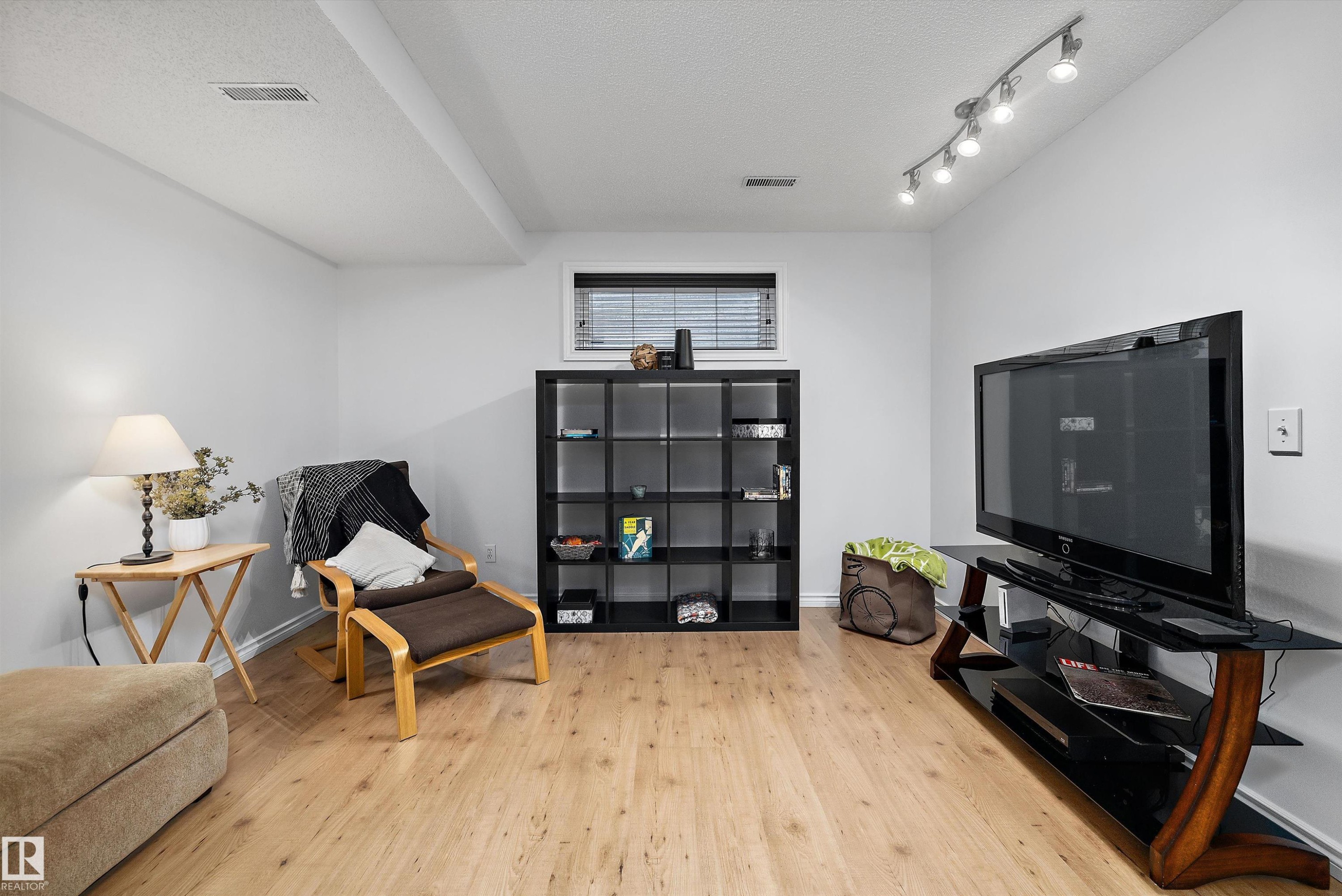133 Greystone Crescent, Spruce Grove, AB - Indoor Photo Showing Other Room