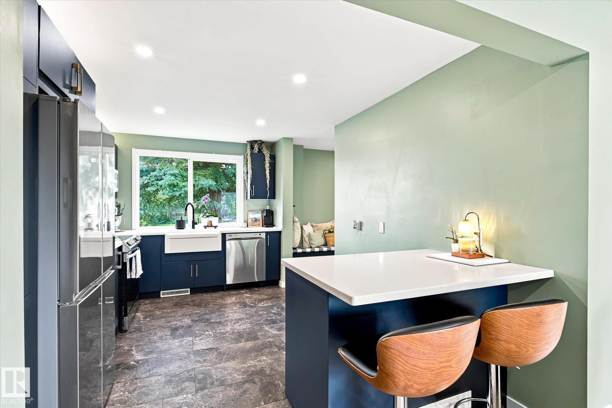 51 Birch Drive, Gibbons, AB - Indoor