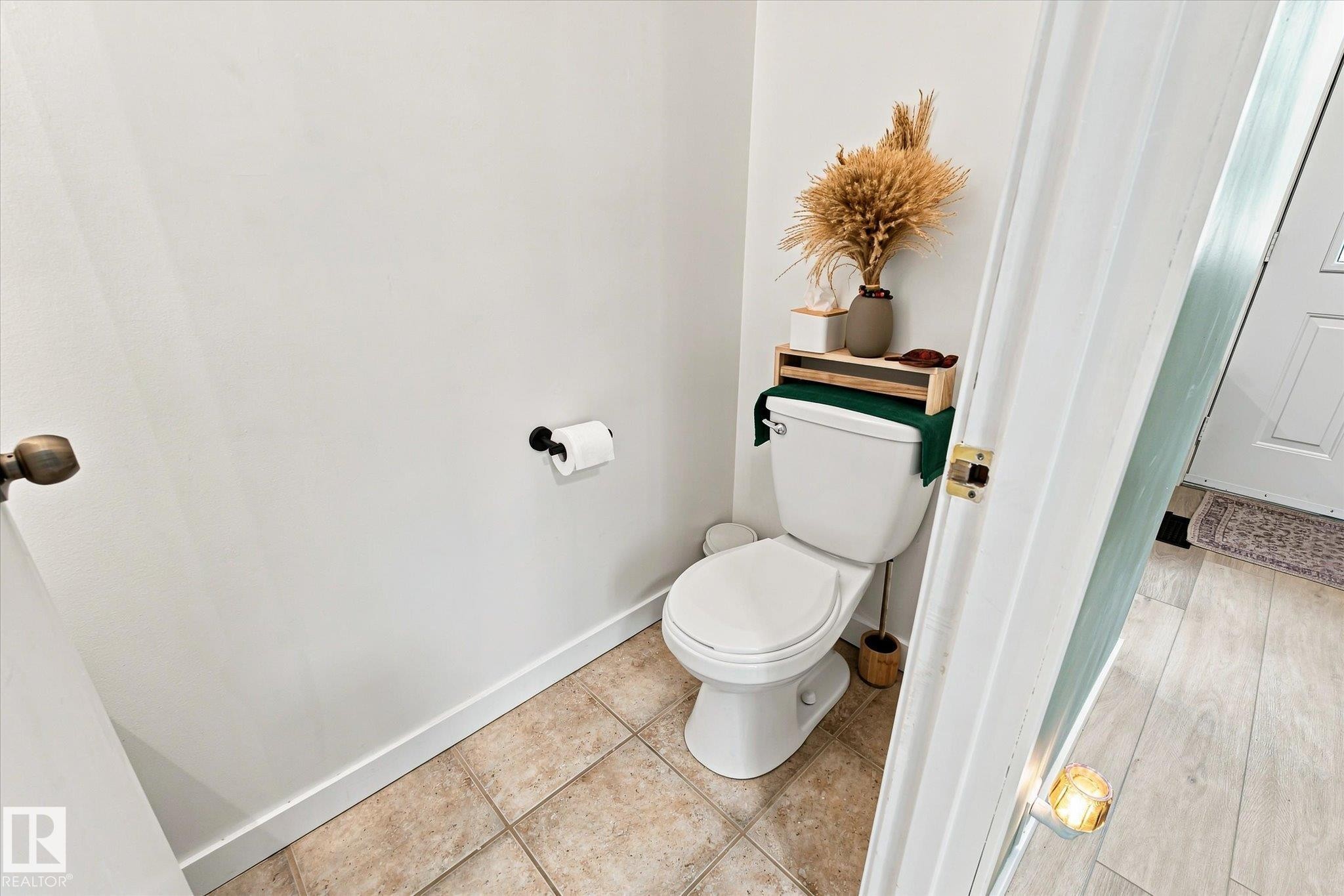 51 Birch Drive, Gibbons, AB - Indoor Photo Showing Bathroom
