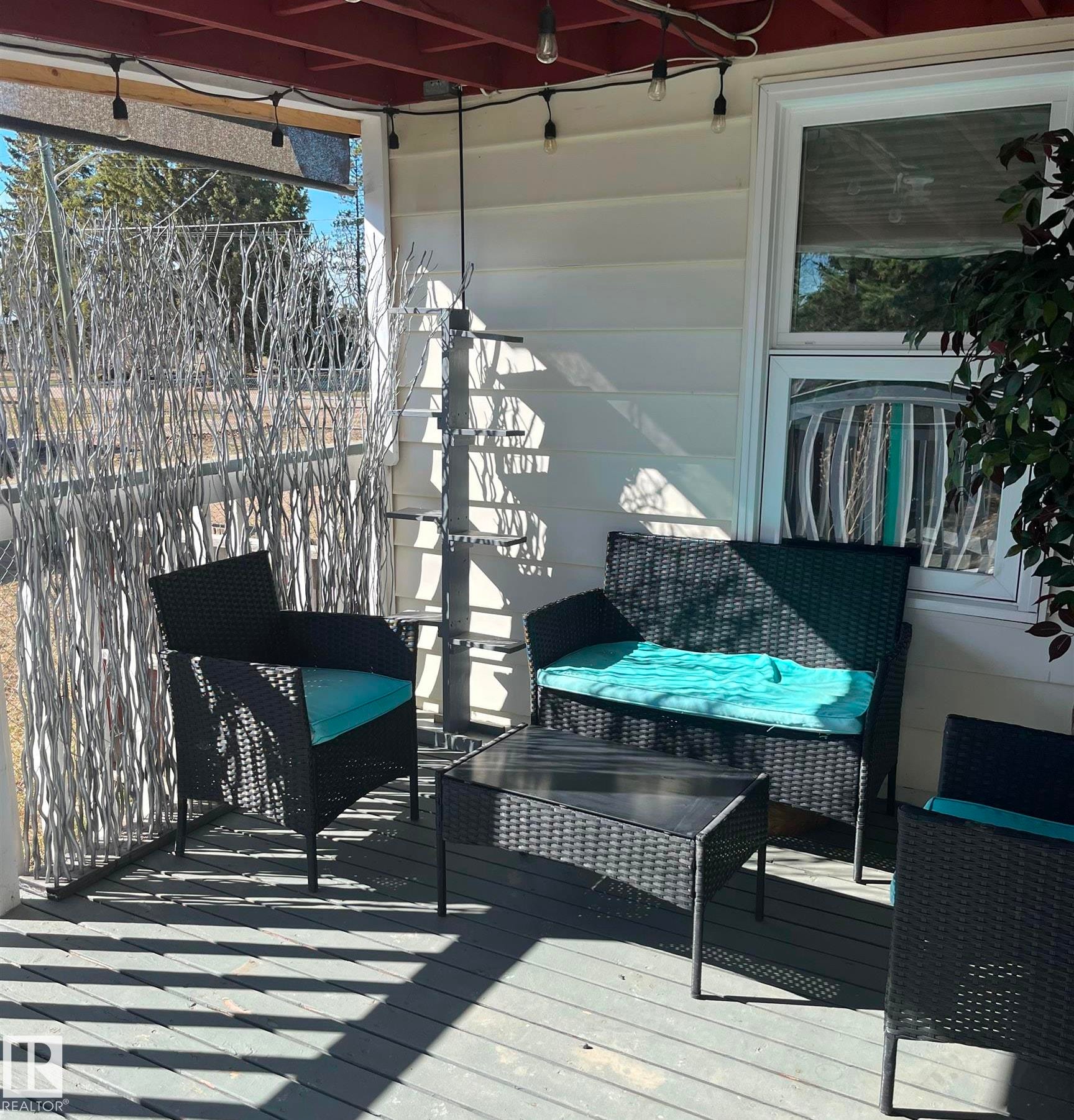 5027 49 Ave, Vilna, AB - With Deck Patio Veranda With Exterior