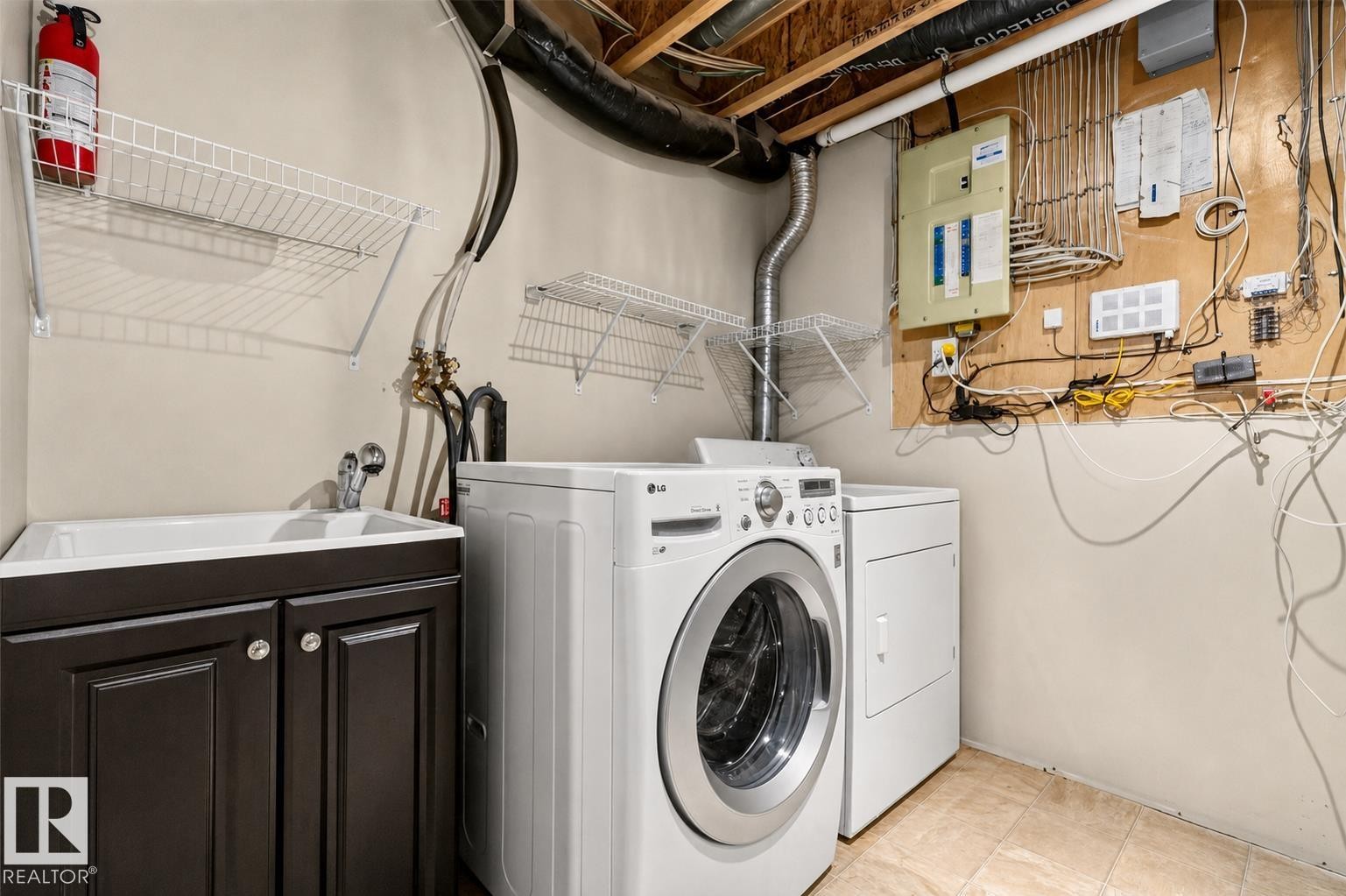 14823 47 Street Nw, Edmonton, AB - Indoor Photo Showing Laundry Room
