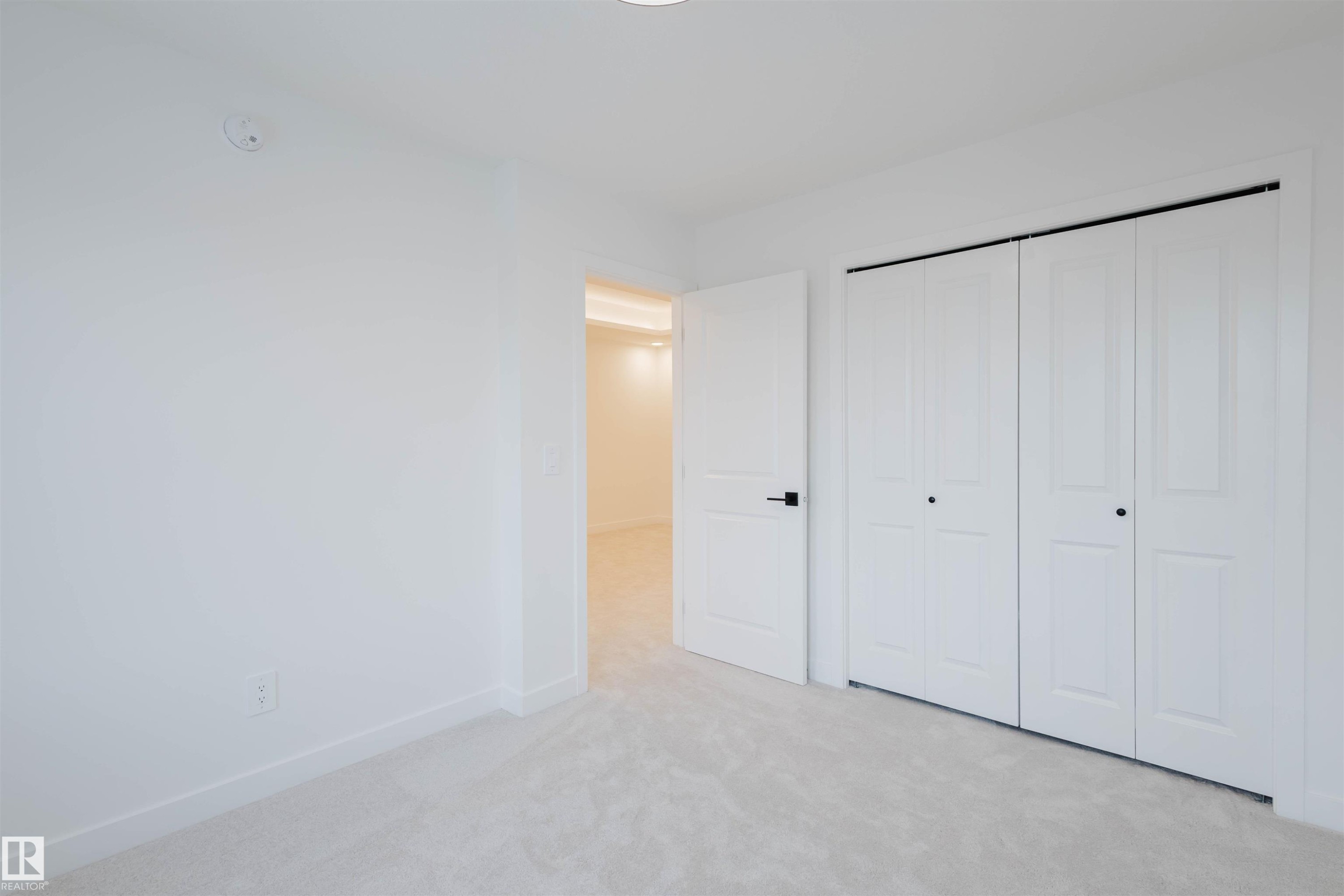 8249 Kiriak Loop Sw, Edmonton, AB