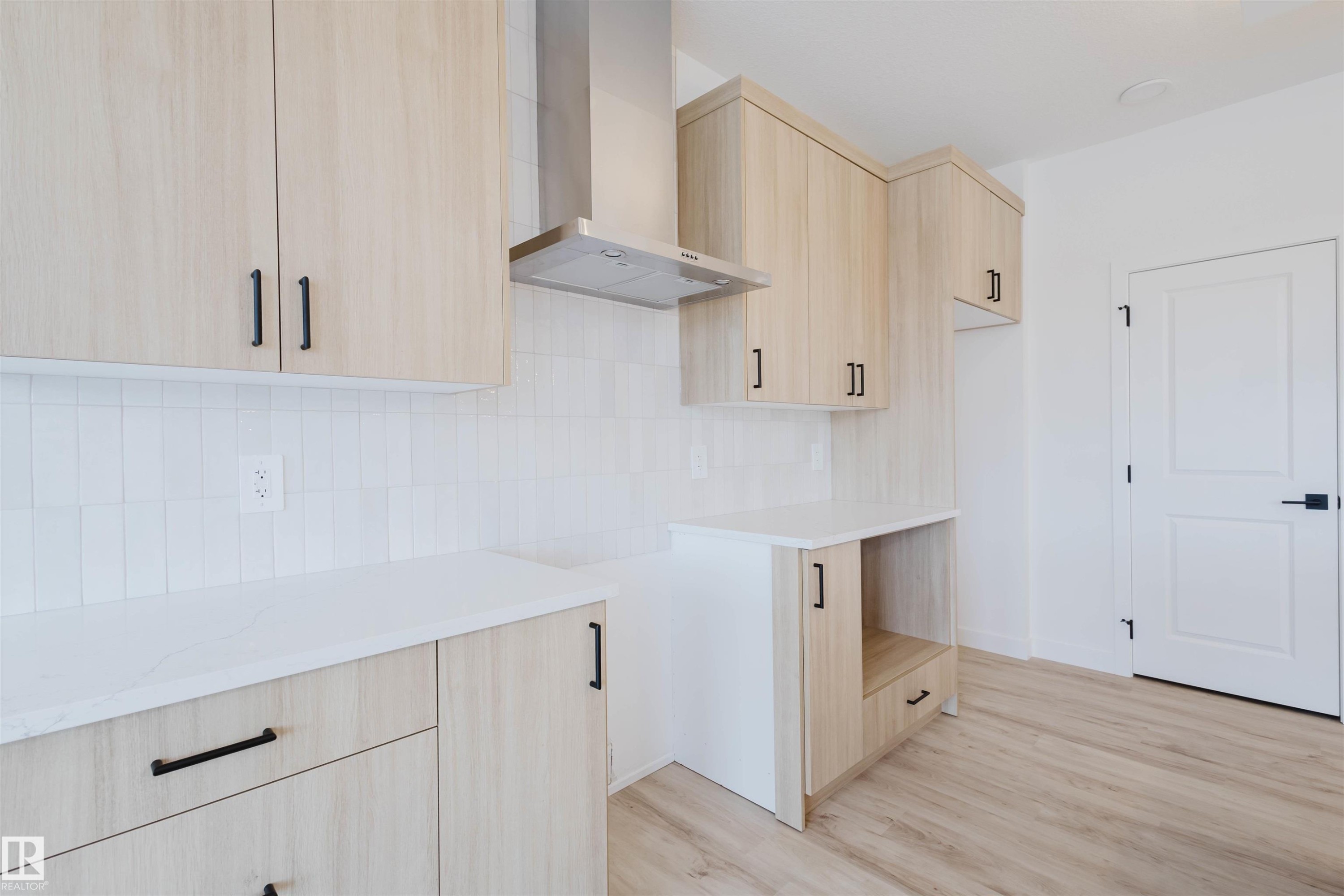 8249 Kiriak Loop Sw, Edmonton, AB