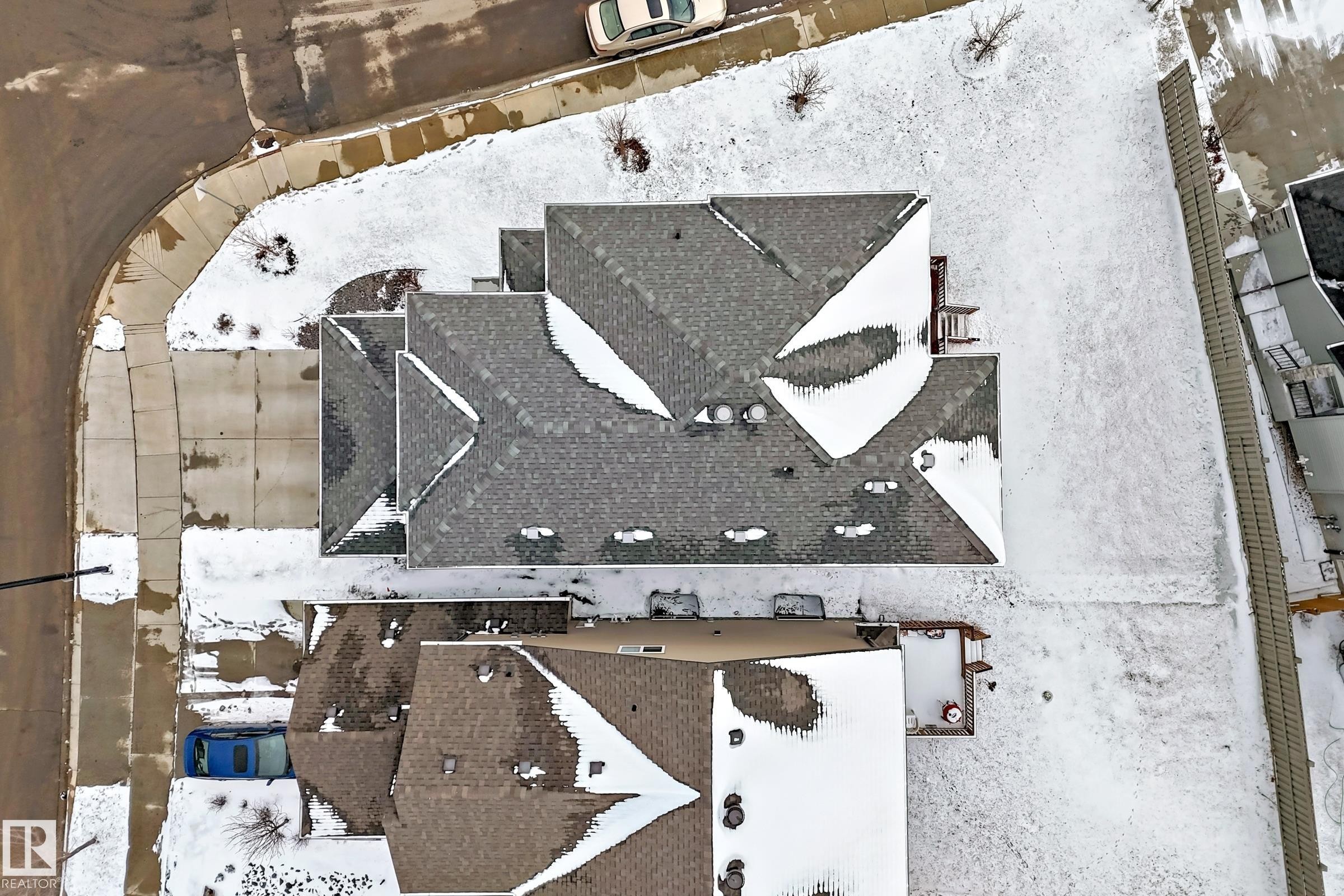 7035 Chivers Loop Sw, Edmonton, AB - Outdoor