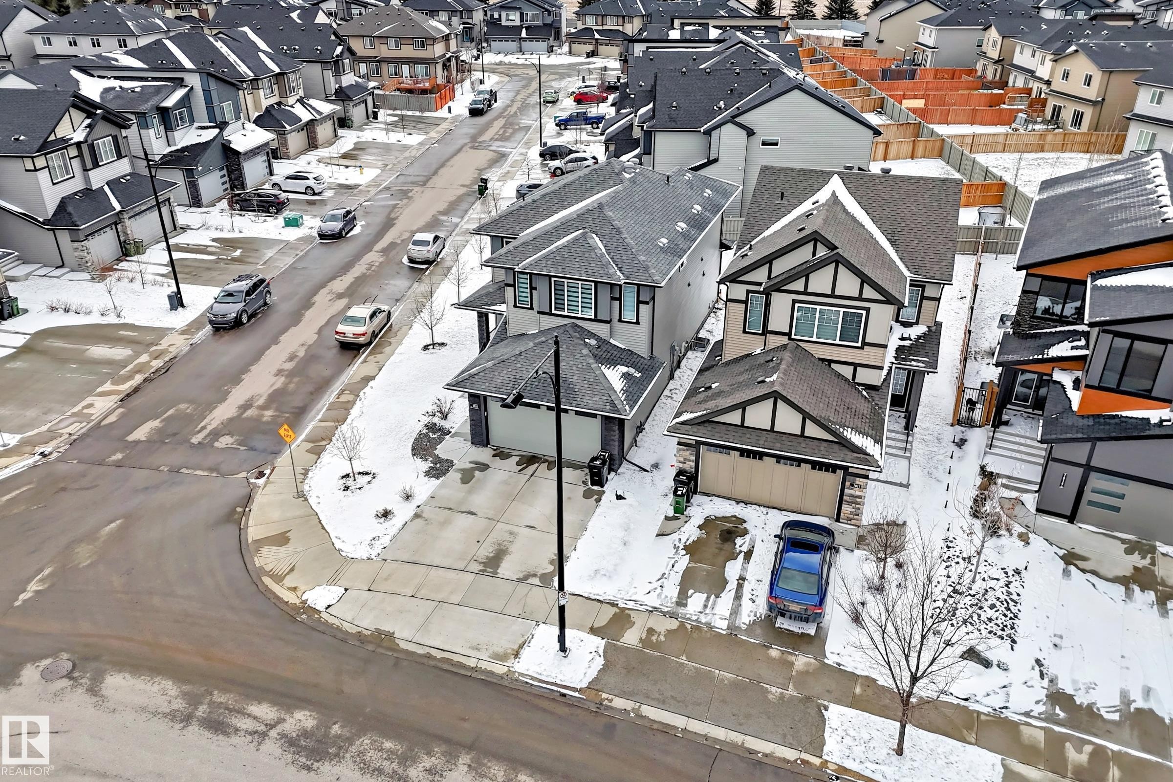 7035 Chivers Loop Sw, Edmonton, AB - Outdoor