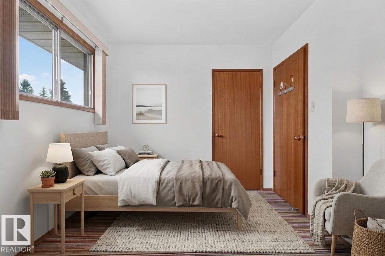 4132 113 Street Nw, Edmonton, AB - Indoor Photo Showing Bedroom