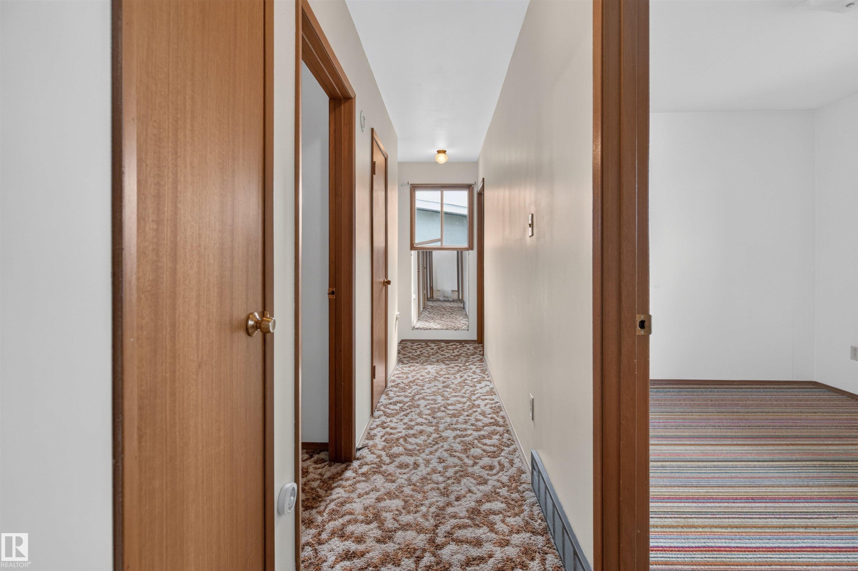4132 113 Street Nw, Edmonton, AB - Indoor Photo Showing Other Room