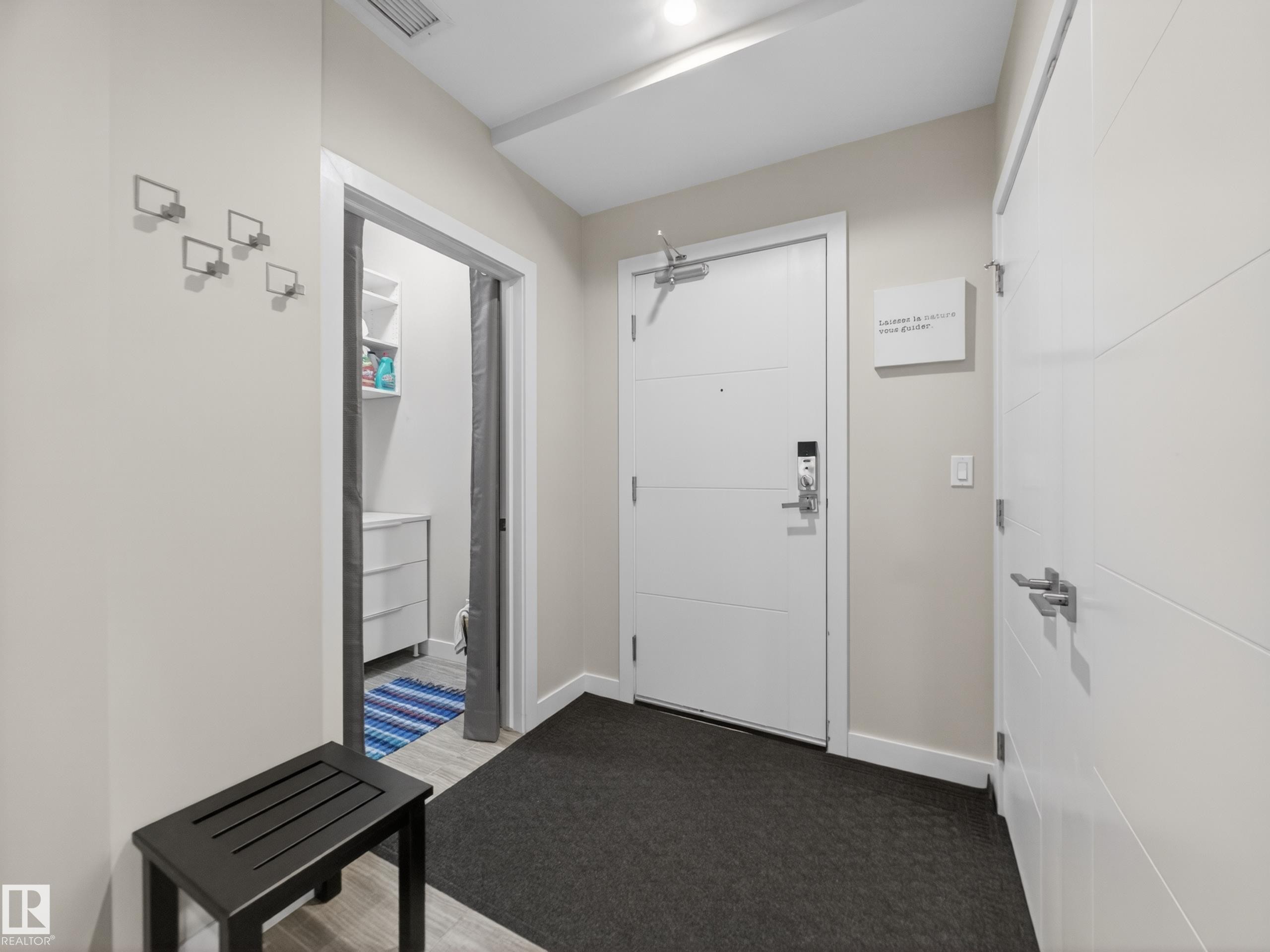 #403, 11710 87 Av Nw, Edmonton, AB - Indoor Photo Showing Other Room
