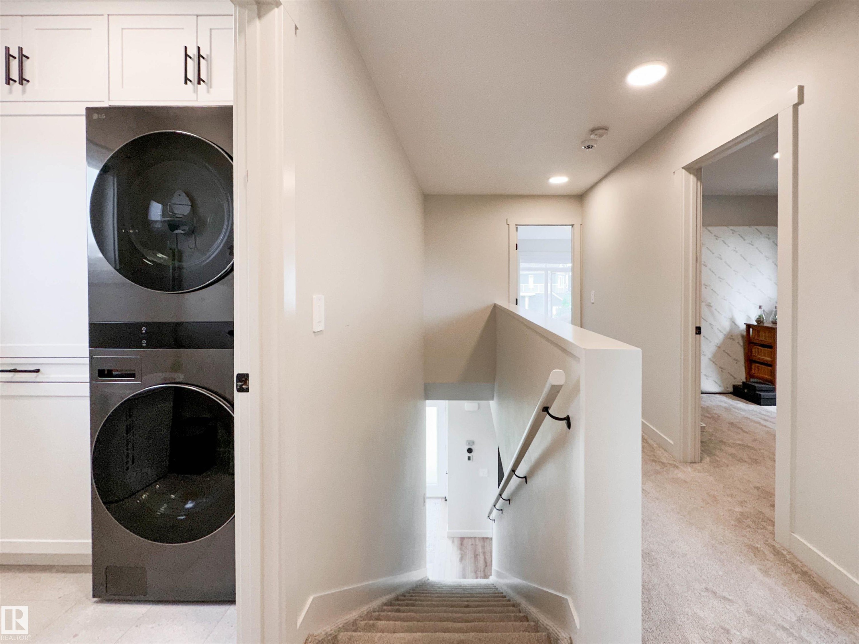 356 Jensen Lakes Boulevard, St. Albert, AB - Indoor Photo Showing Laundry Room