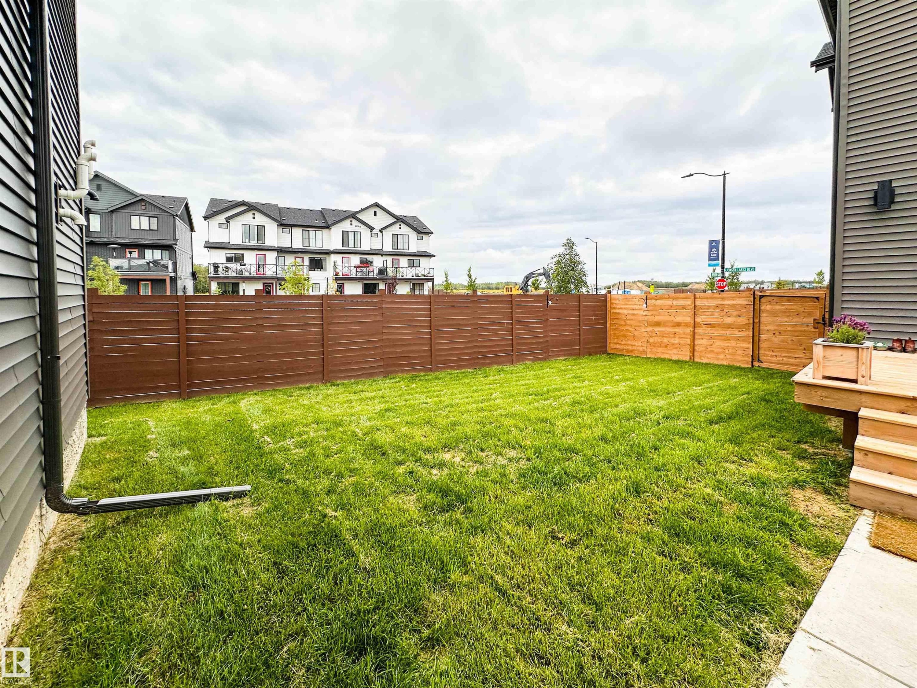 356 Jensen Lakes Boulevard, St. Albert, AB - Outdoor