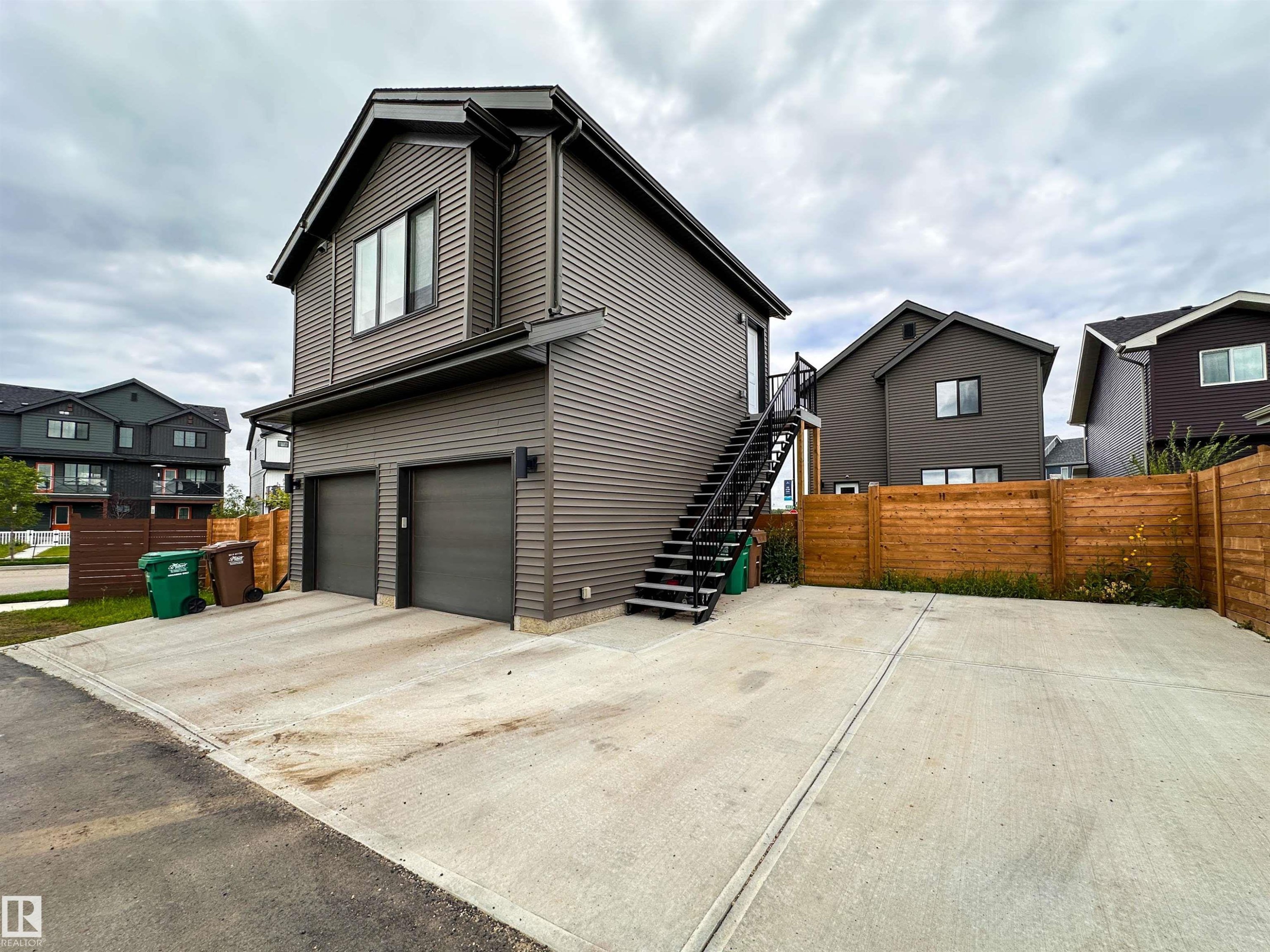 356 Jensen Lakes Boulevard, St. Albert, AB - Outdoor