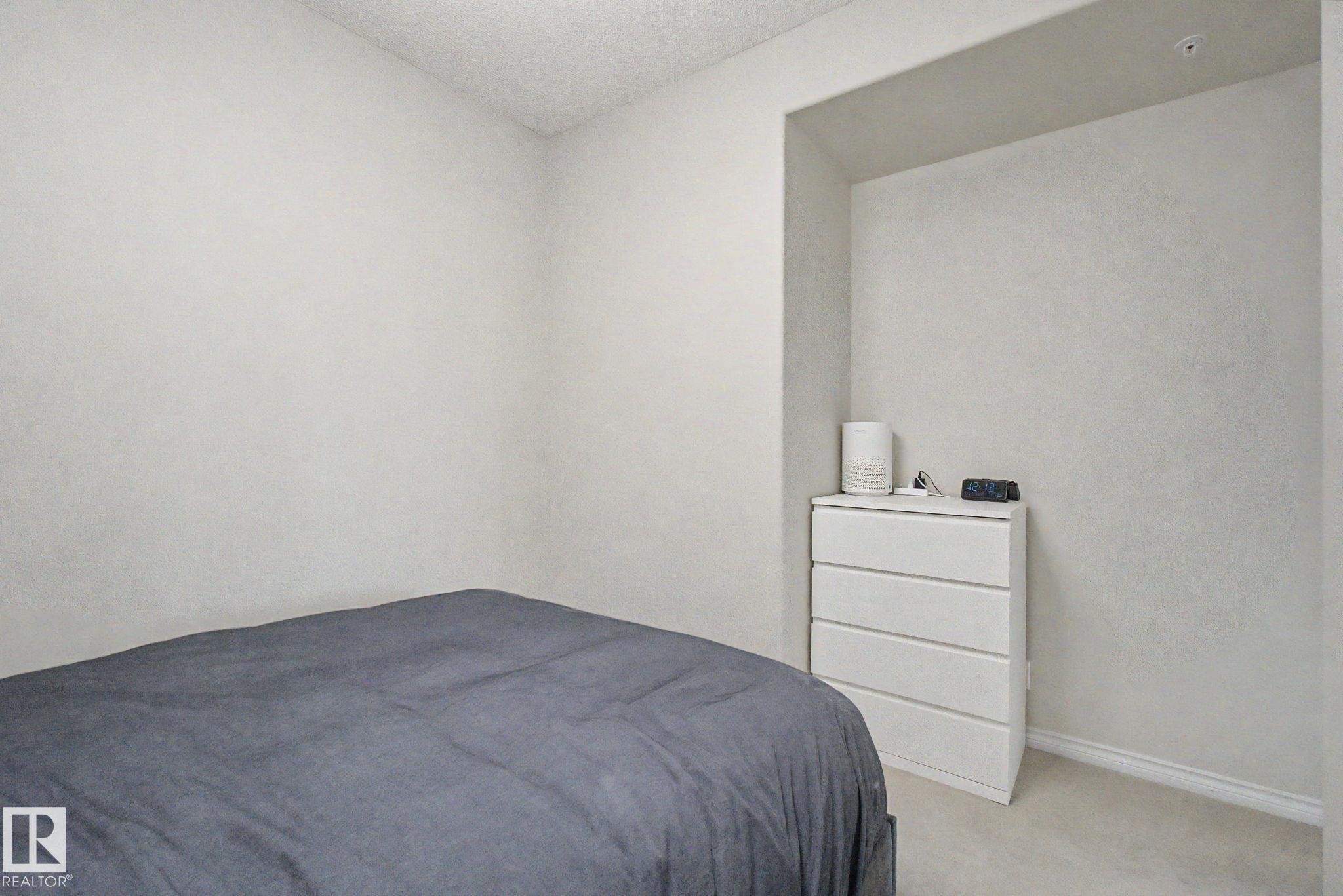 #807 10319 111 St Nw, Edmonton, AB - Indoor Photo Showing Bedroom