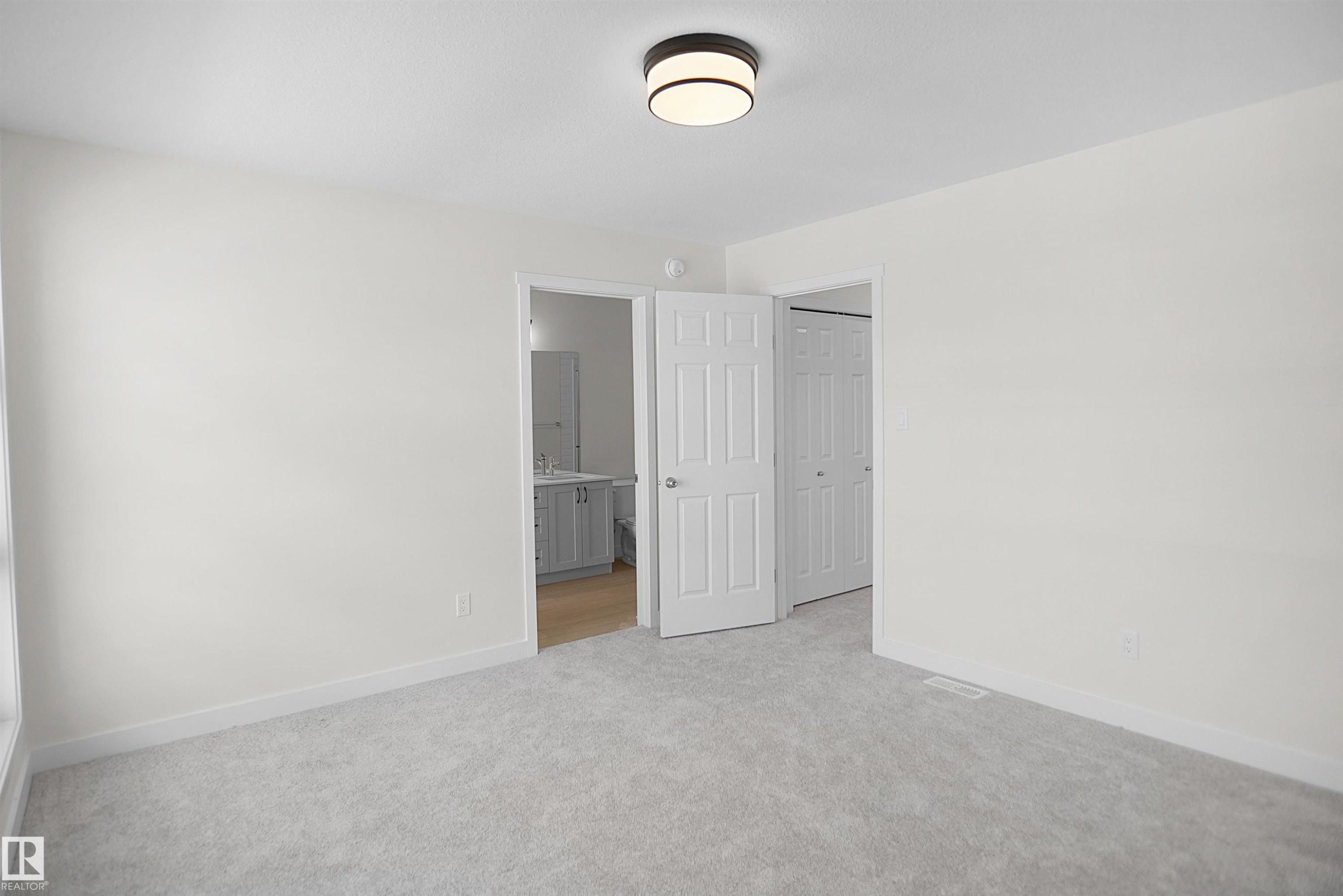 1004 14 Avenue Nw, Edmonton, AB