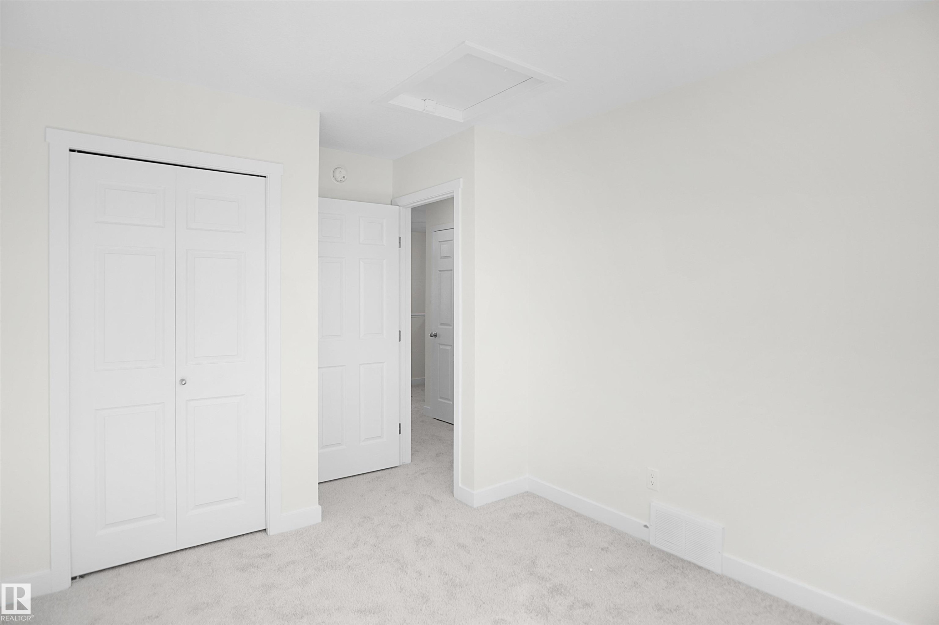 1004 14 Avenue Nw, Edmonton, AB