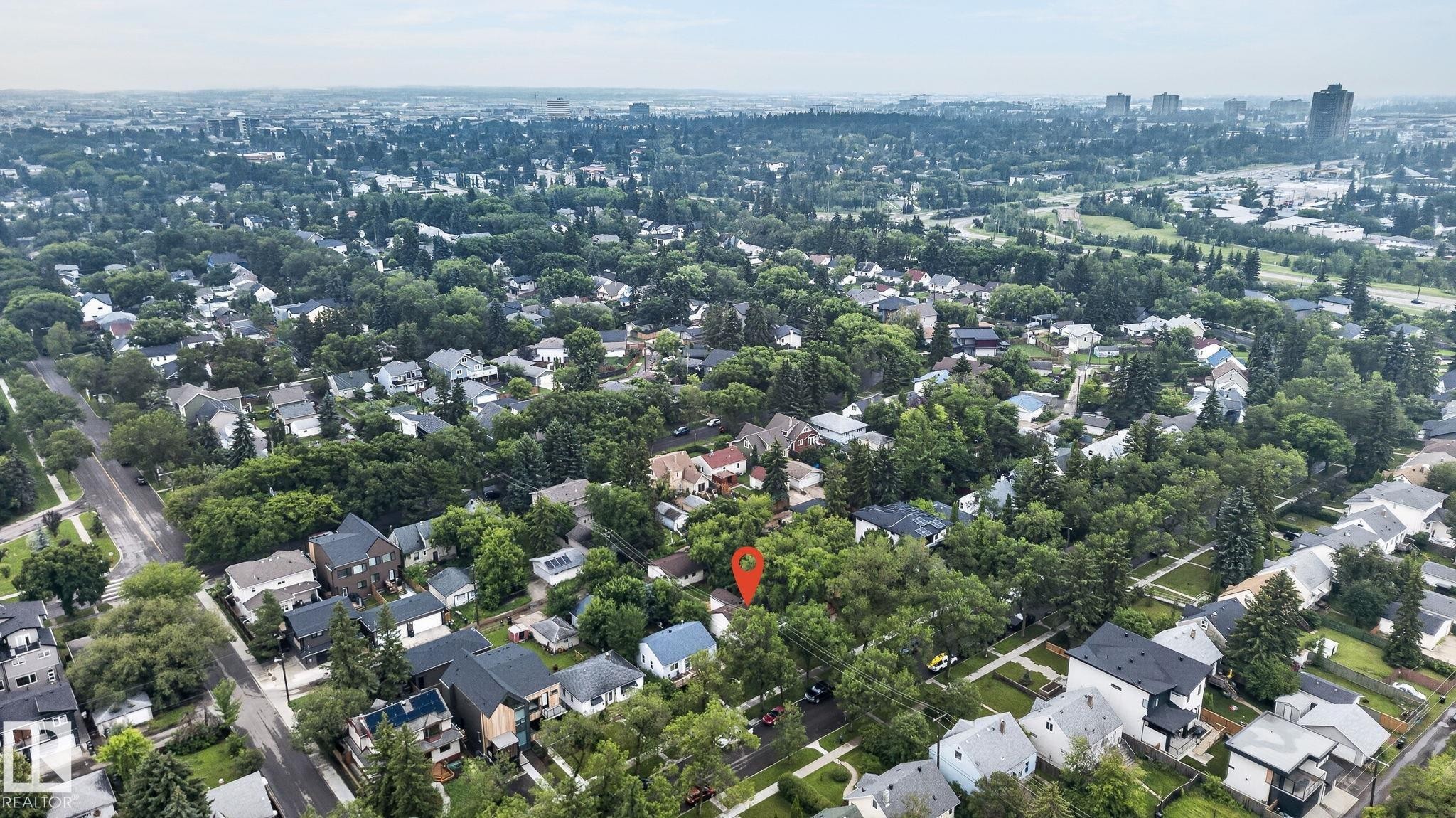6261 112A Street Nw, Edmonton, AB - Outdoor With View