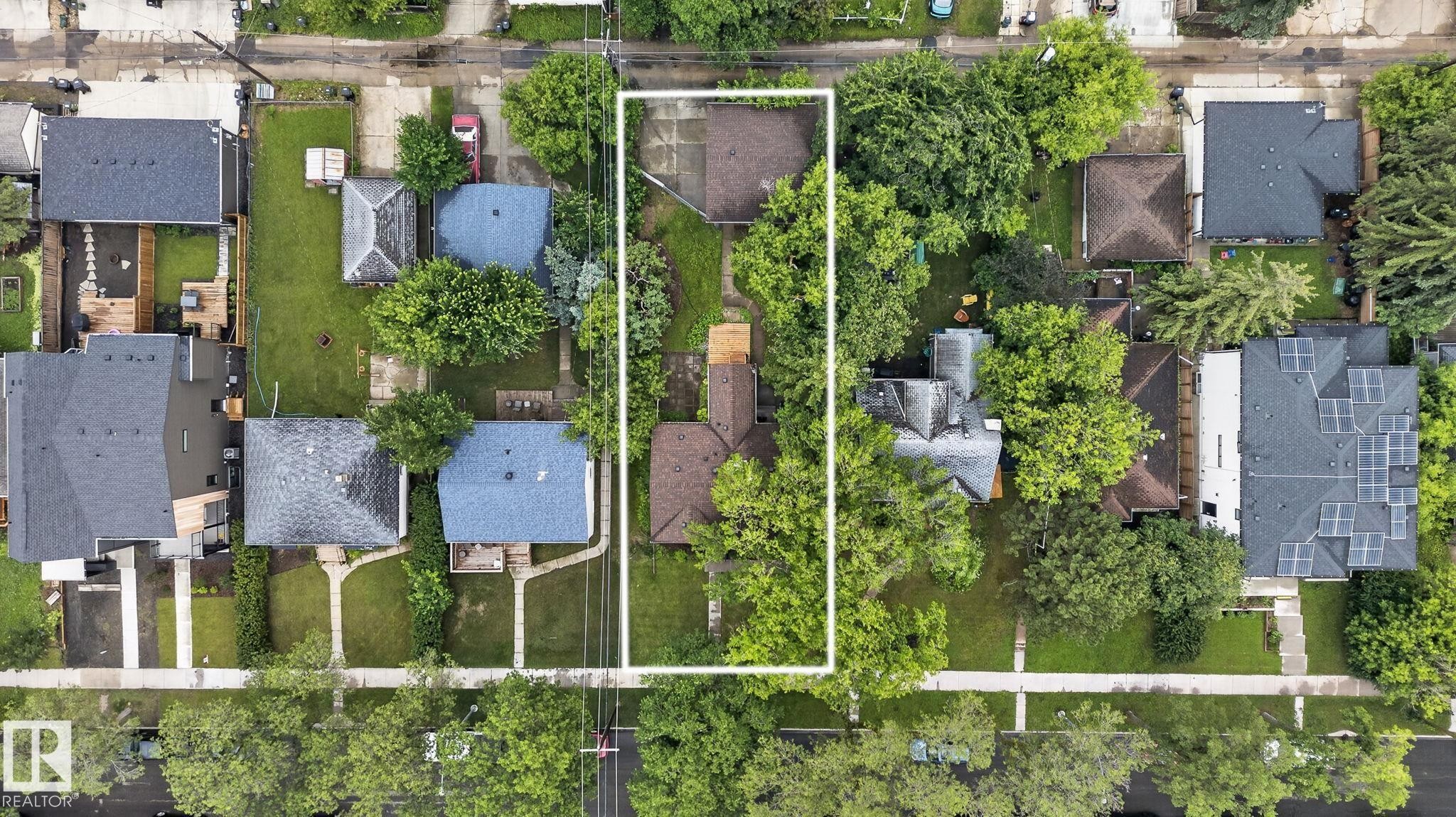 6261 112A Street Nw, Edmonton, AB - Outdoor