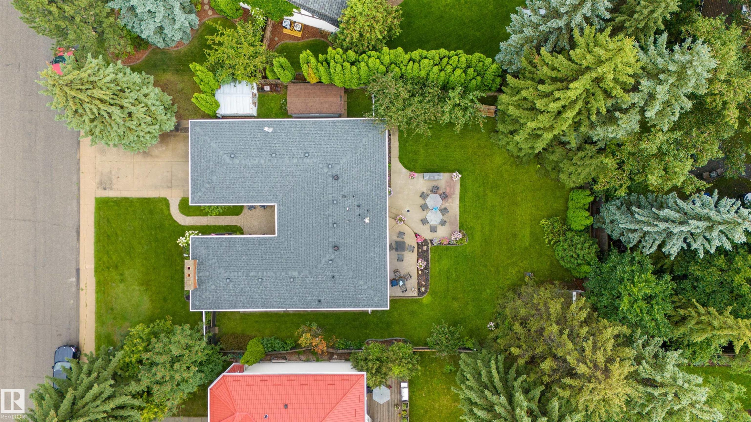 7 Quesnell Crescent Nw, Edmonton, AB - Outdoor