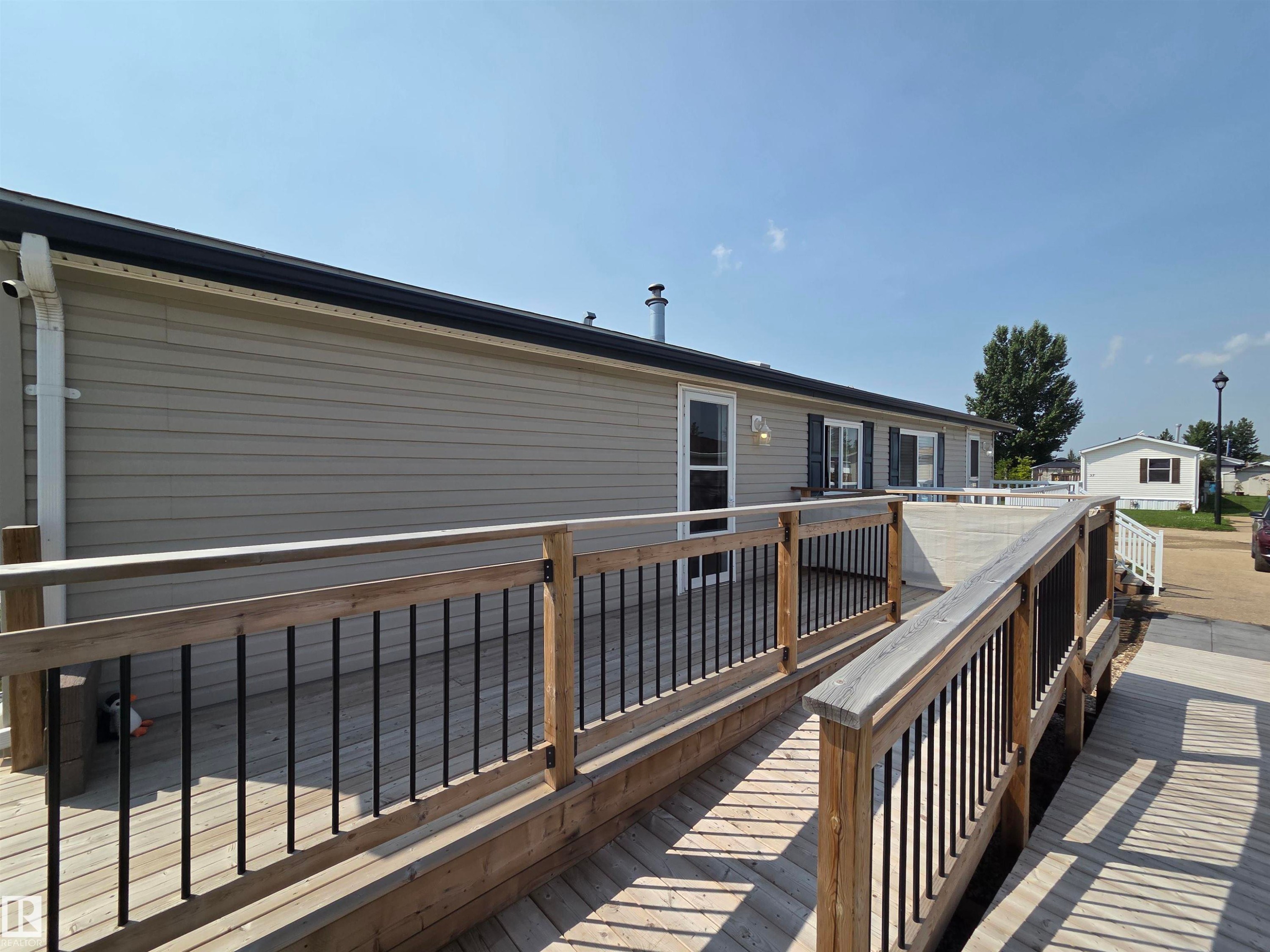 10 Midland Road, Millet, AB - Outdoor With Deck Patio Veranda With Exterior