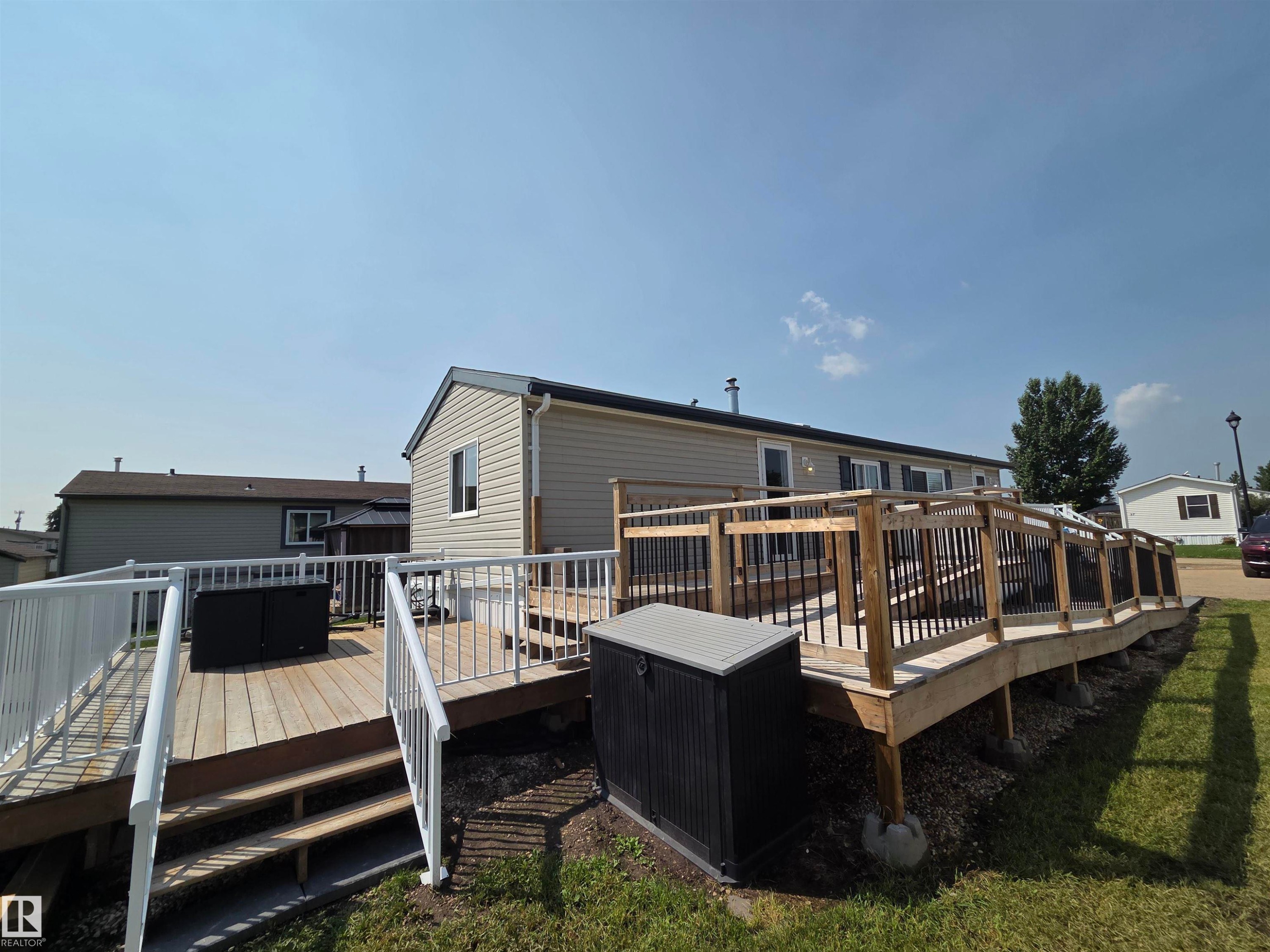 10 Midland Road, Millet, AB - Outdoor With Deck Patio Veranda With Exterior