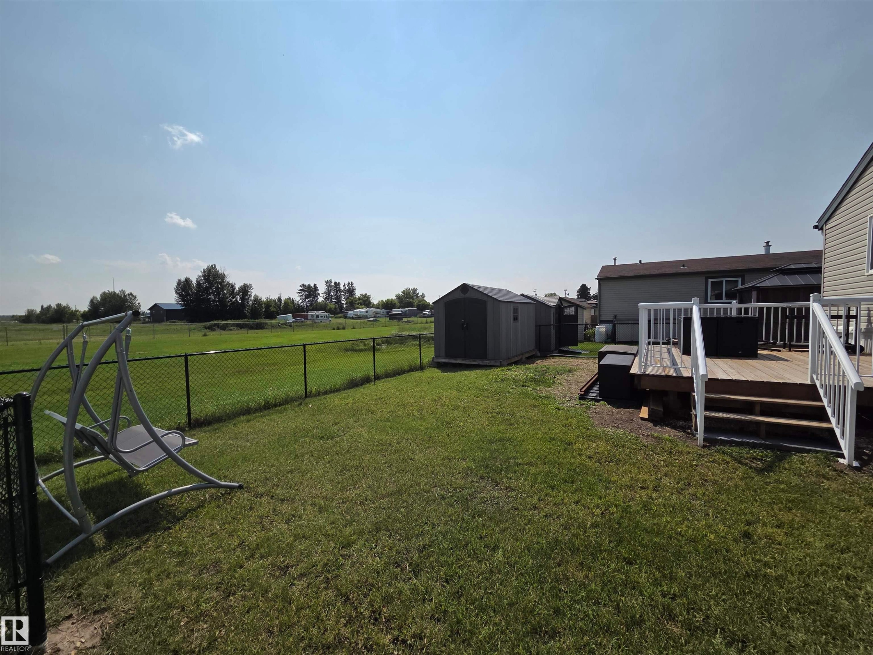 10 Midland Road, Millet, AB - Outdoor