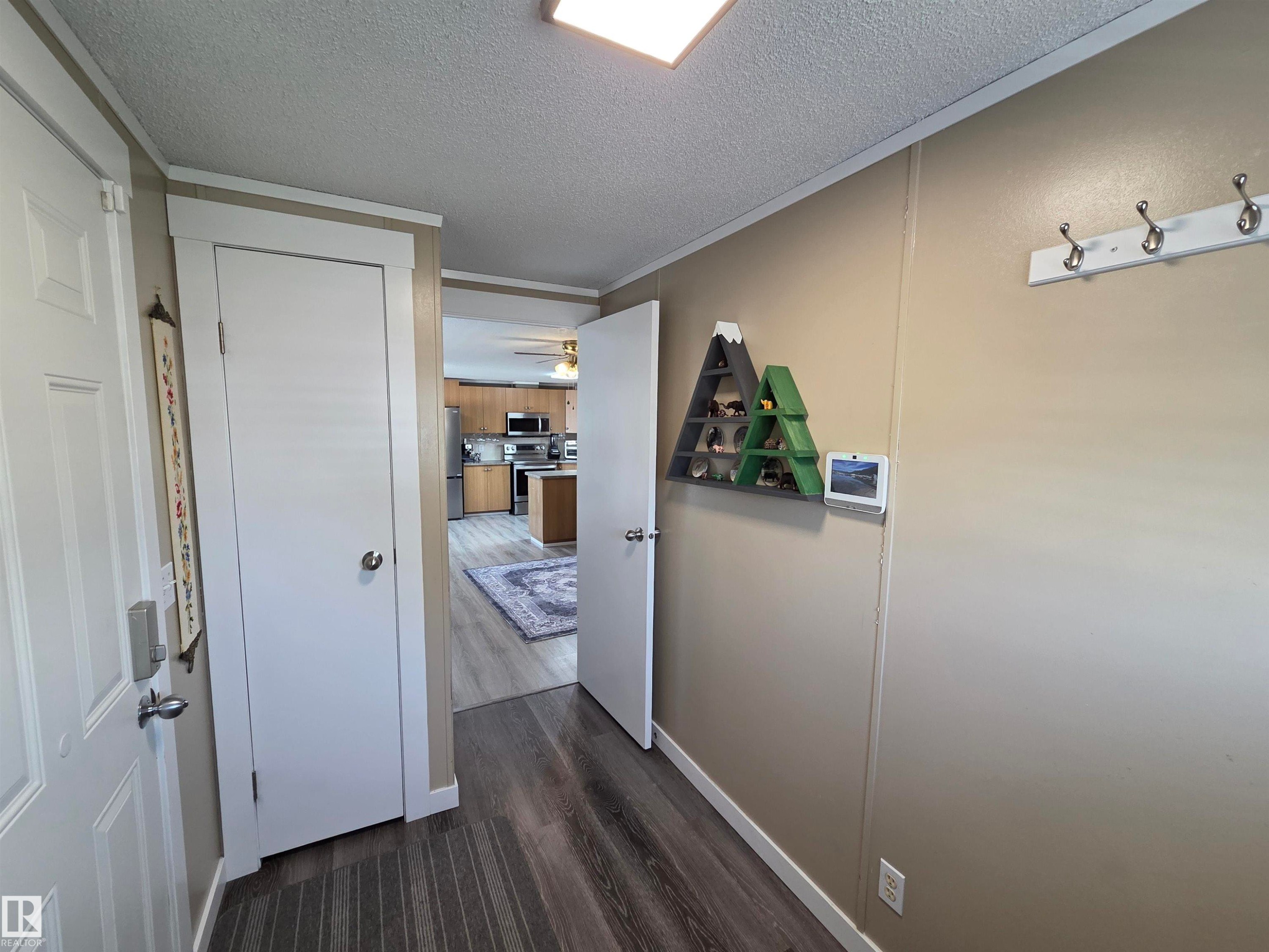 10 Midland Road, Millet, AB - Indoor Photo Showing Other Room