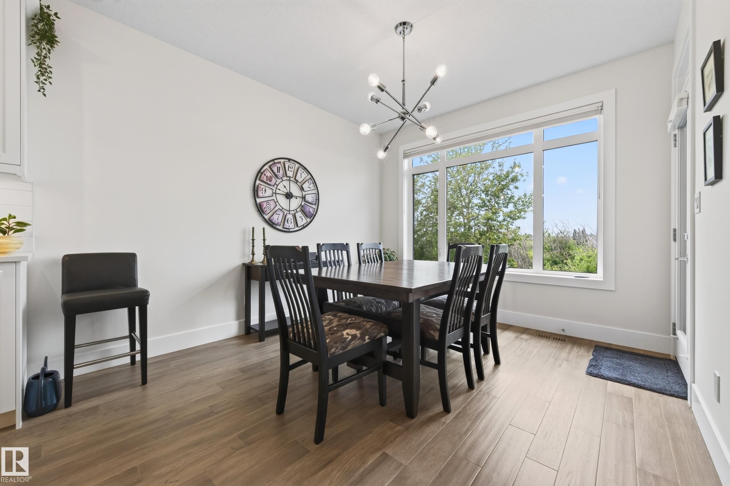 91 Harvest Crescent, Ardrossan, AB - Indoor Photo Showing Dining Room
