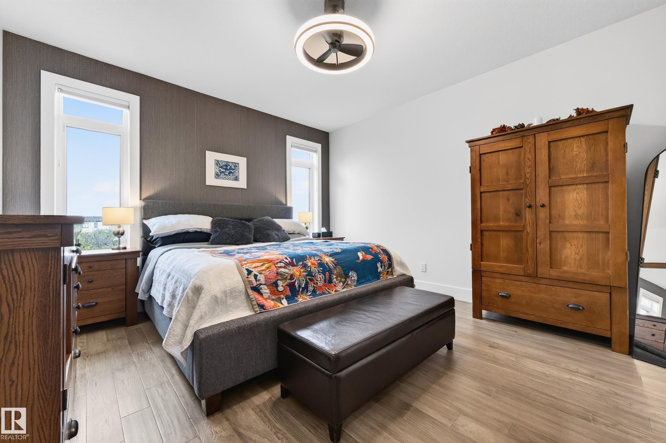 91 Harvest Crescent, Ardrossan, AB - Indoor Photo Showing Bedroom