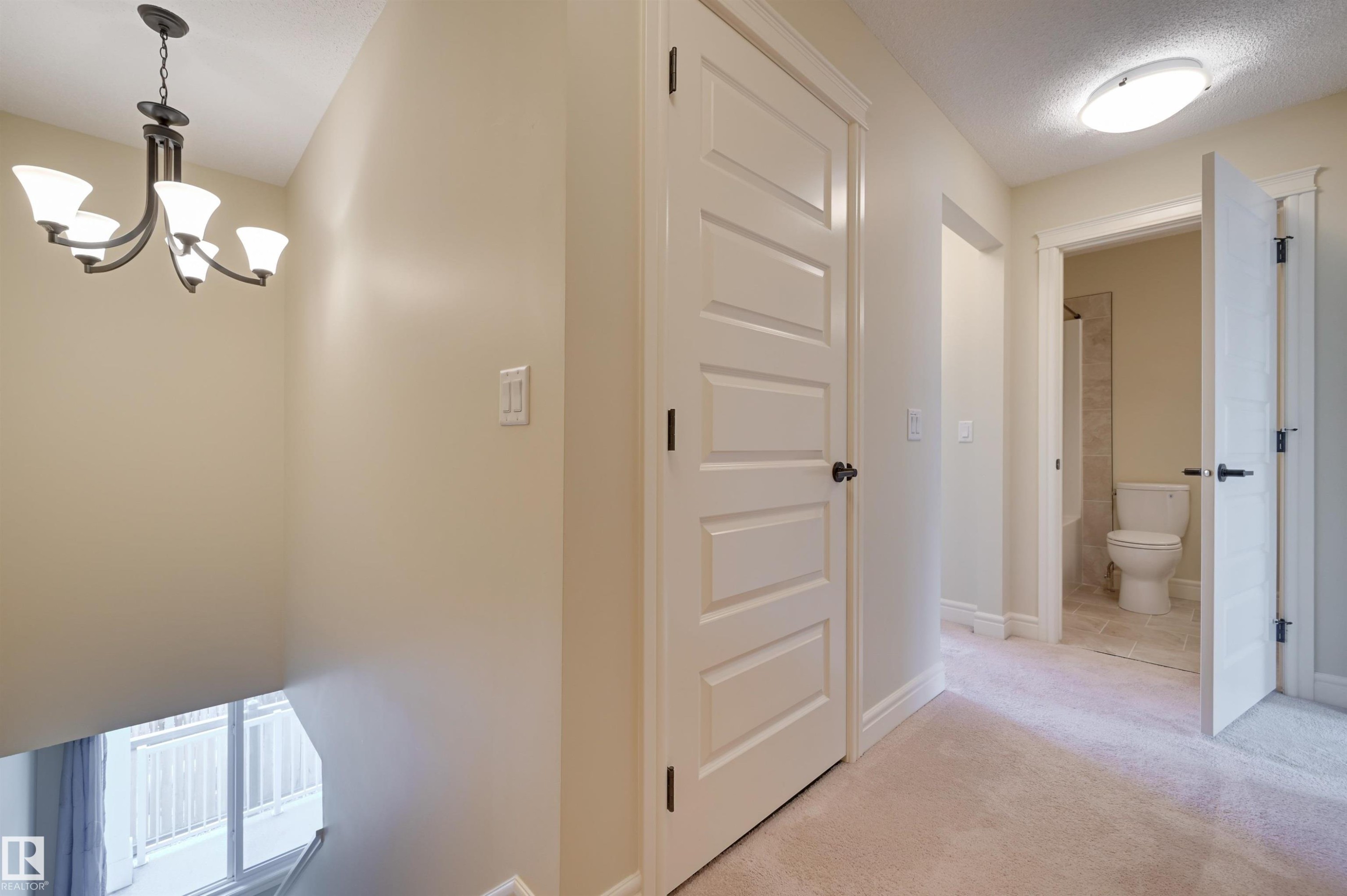 #57 330 Bulyea Rd Nw, Edmonton, AB - Indoor Photo Showing Other Room