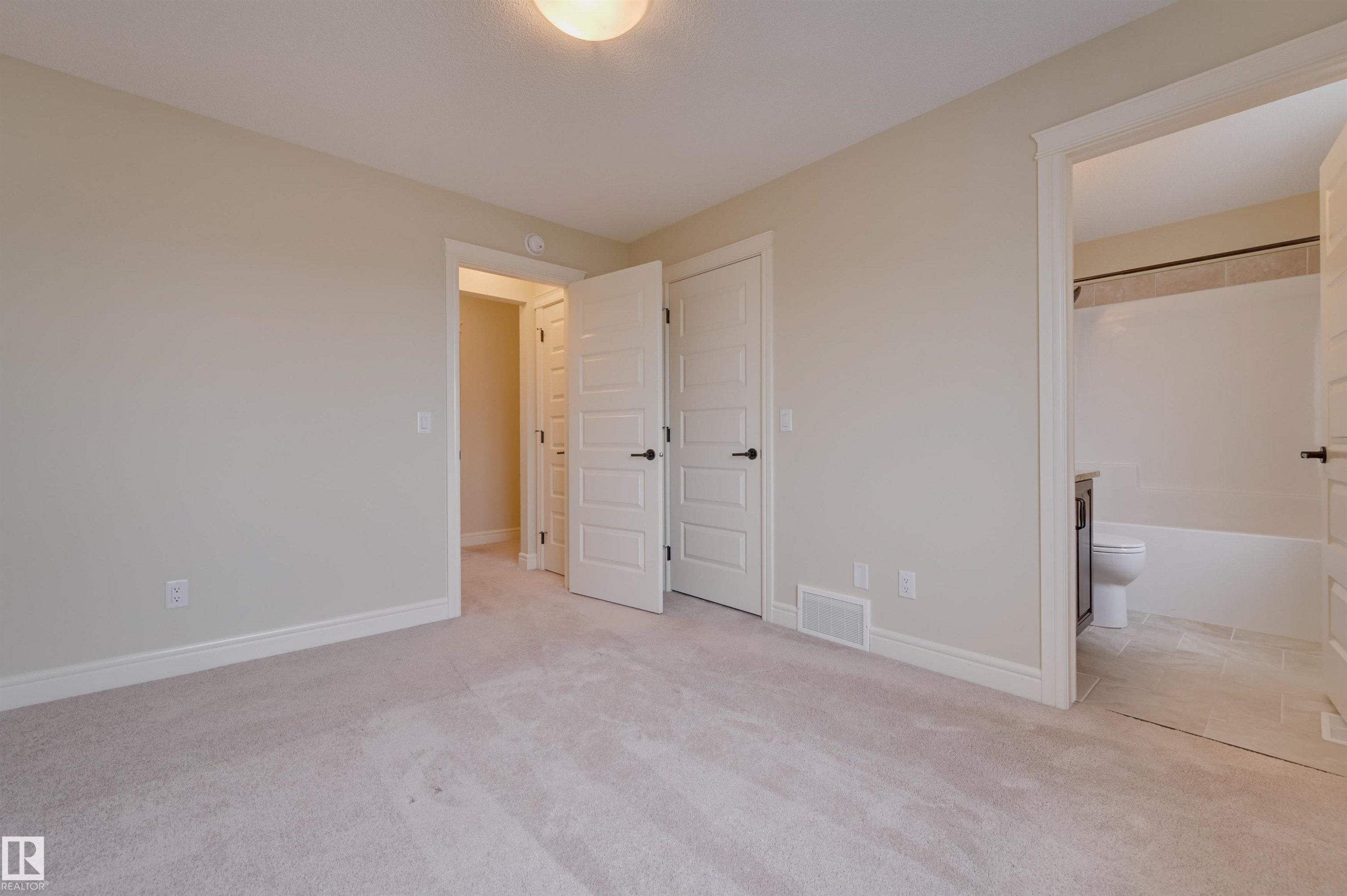 #57 330 Bulyea Rd Nw, Edmonton, AB - Indoor