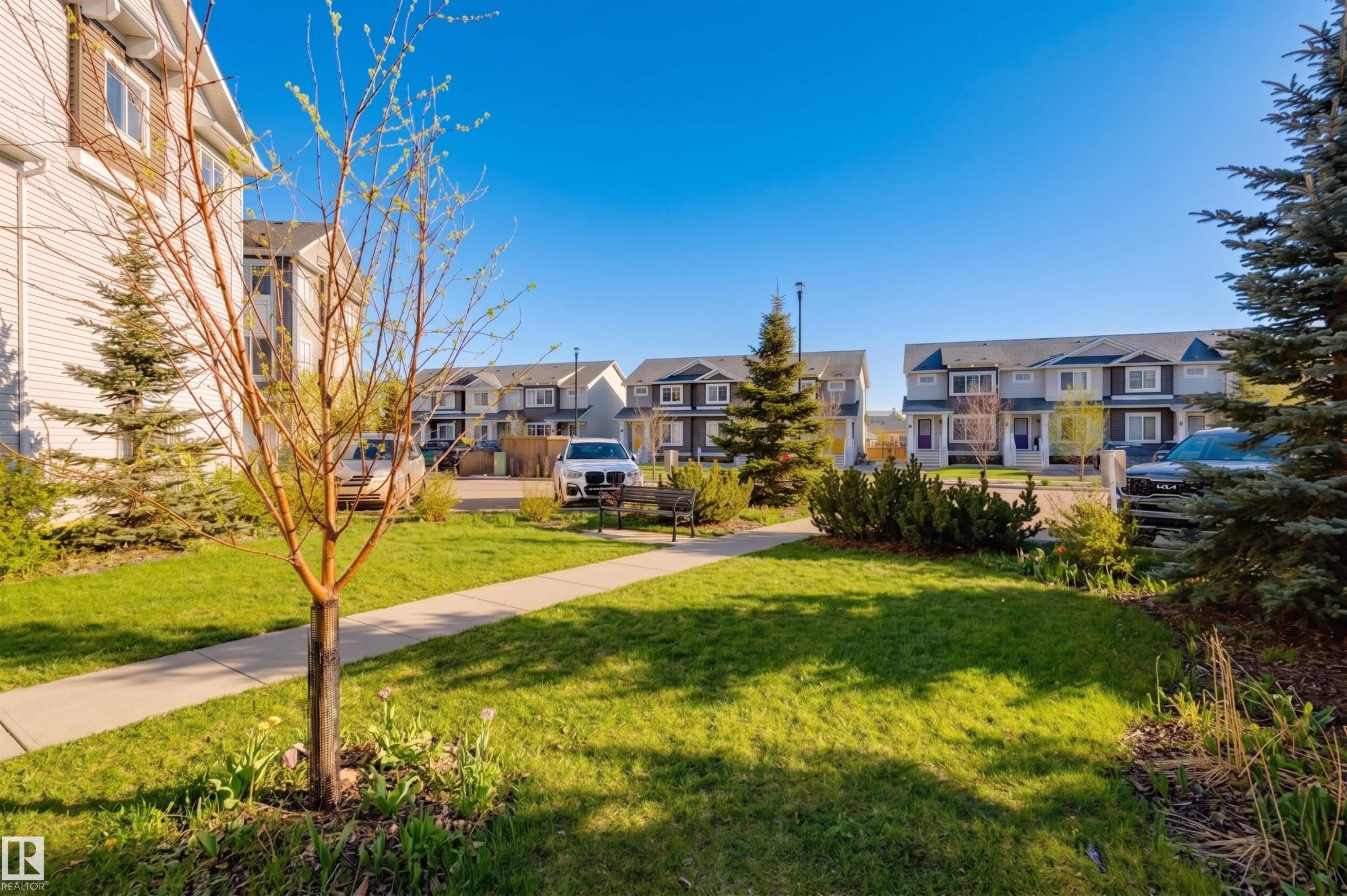 #57 330 Bulyea Rd Nw, Edmonton, AB - Outdoor